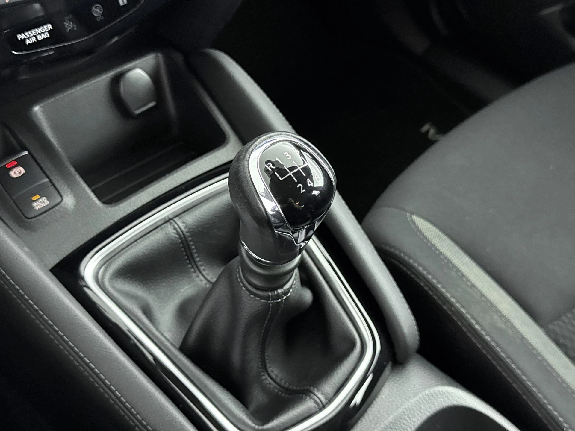 Nissan-QASHQAI-image-20