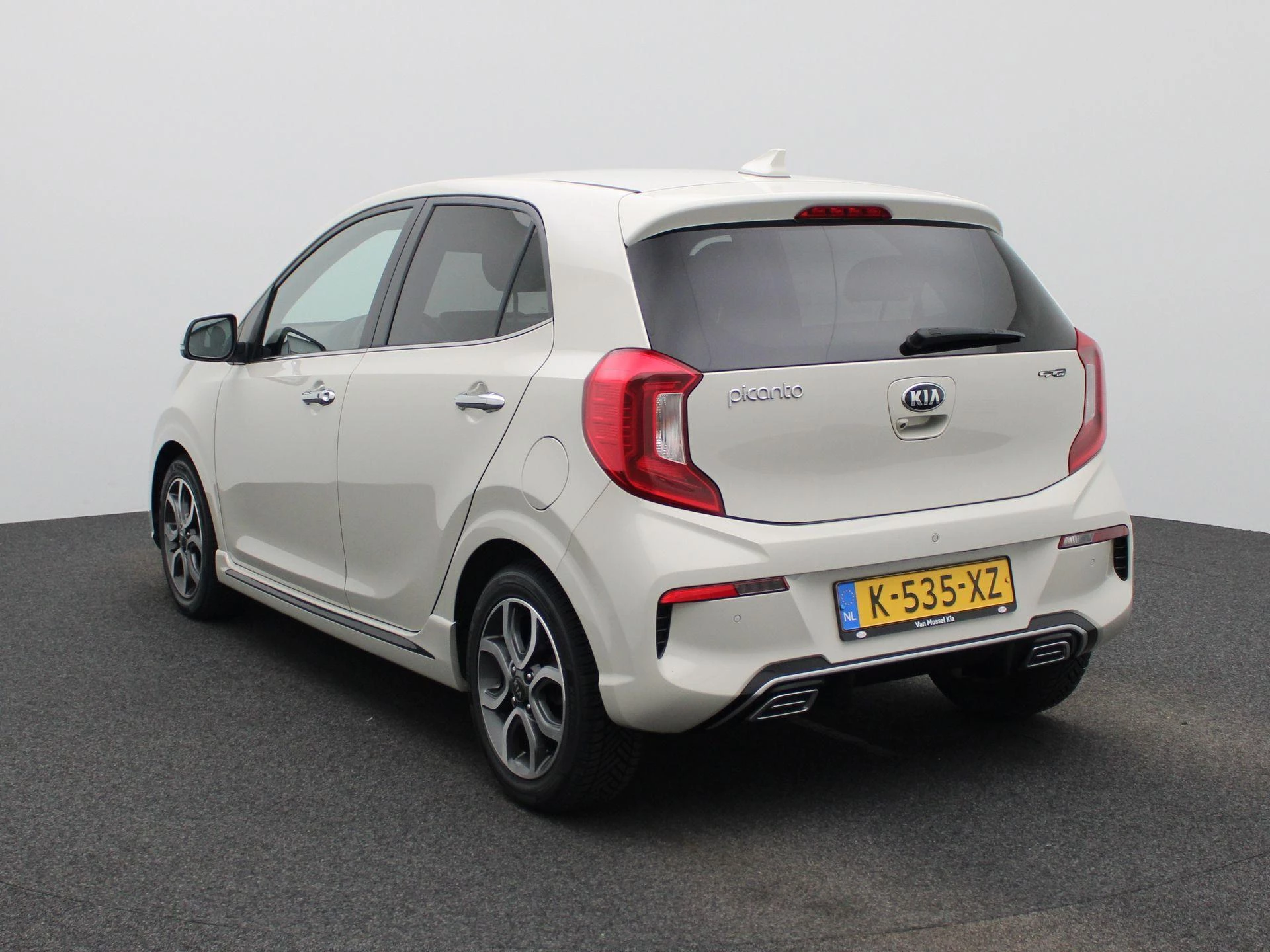 Kia-Picanto-image-1