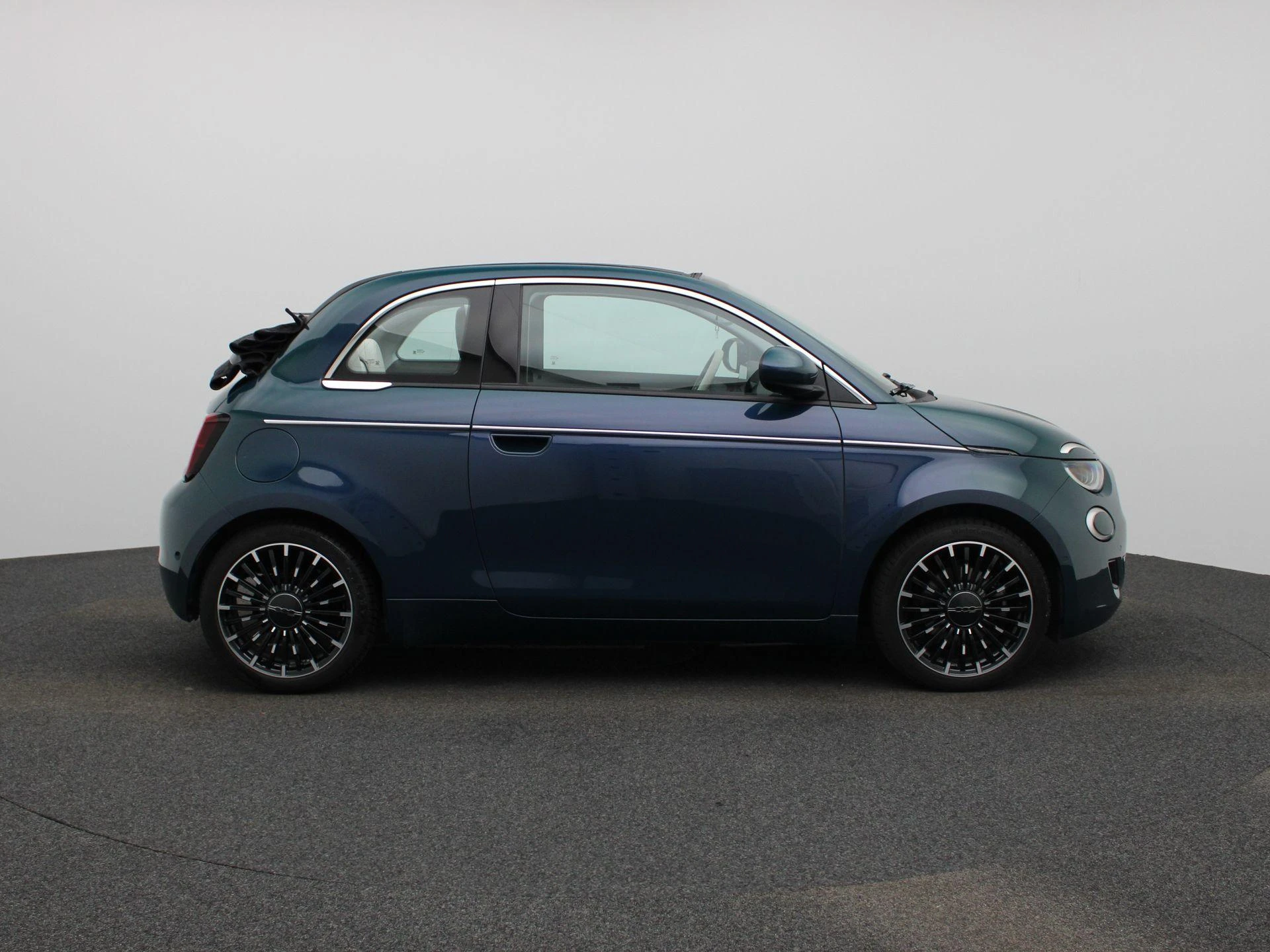 Fiat-500e-image-5