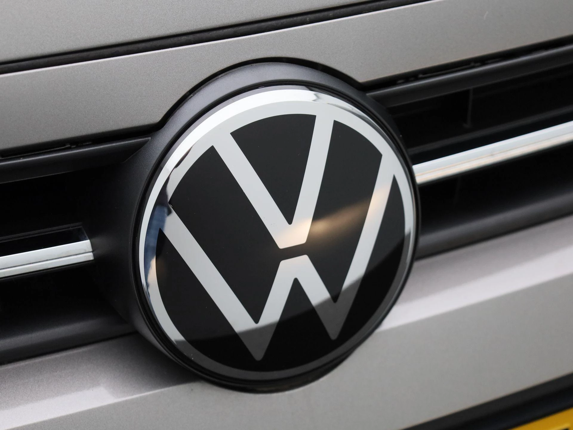Volkswagen-Polo-image-28