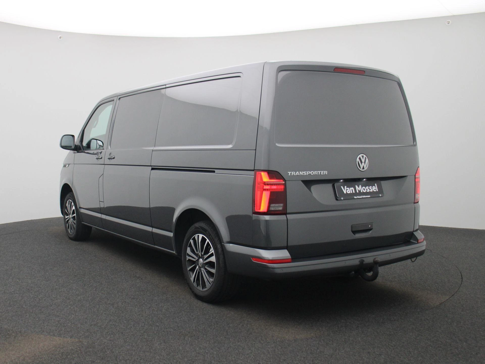 Volkswagen Transporter 2.0 TDI L2H1 204PK