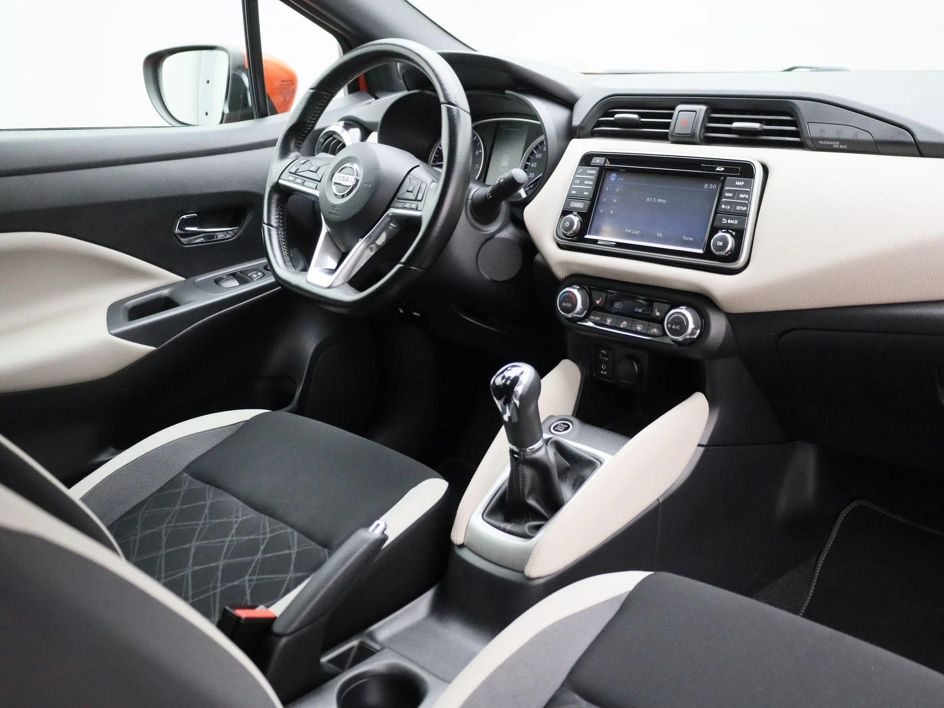 Nissan-Micra-image-32