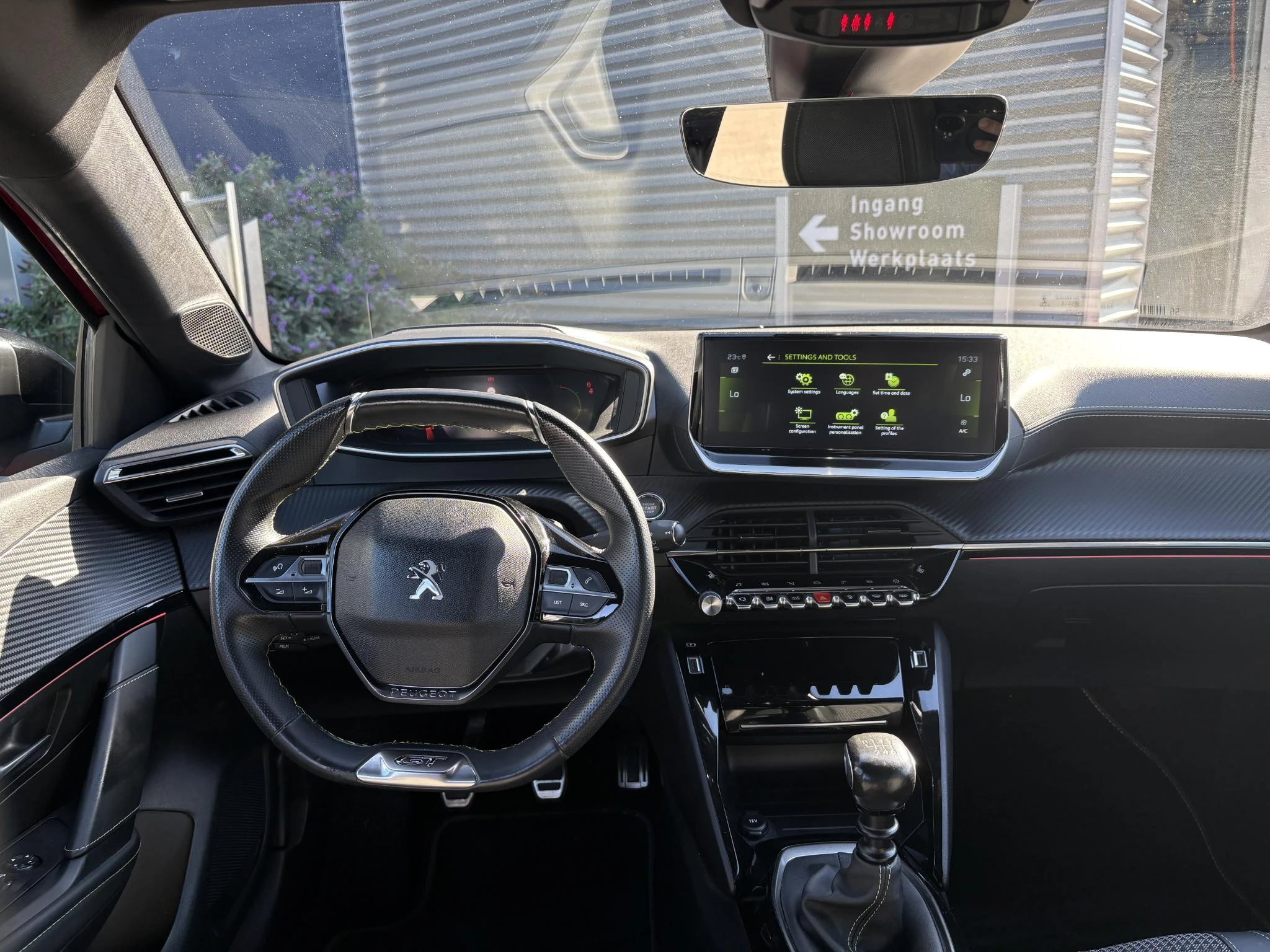 Peugeot-208-image-10