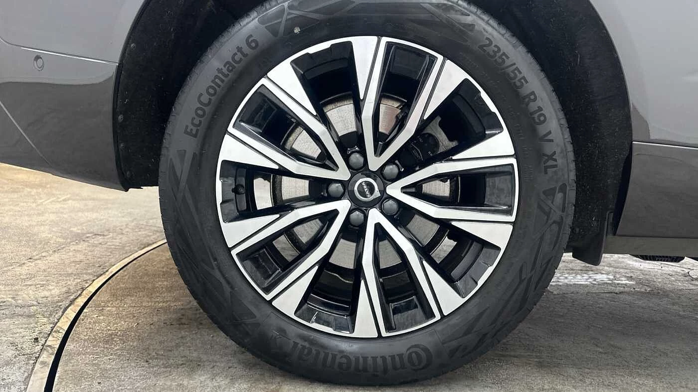 Volvo-XC60-image-10