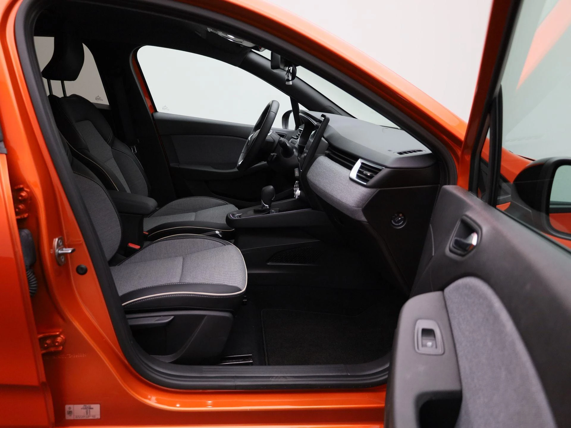 Renault Clio - 31
