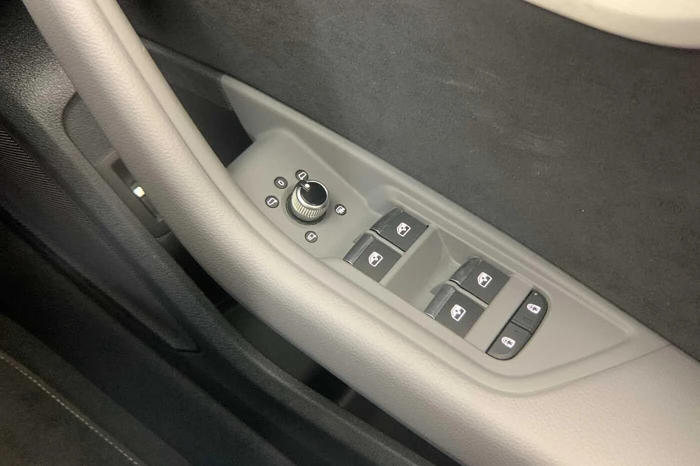 Audi-A4-image-27