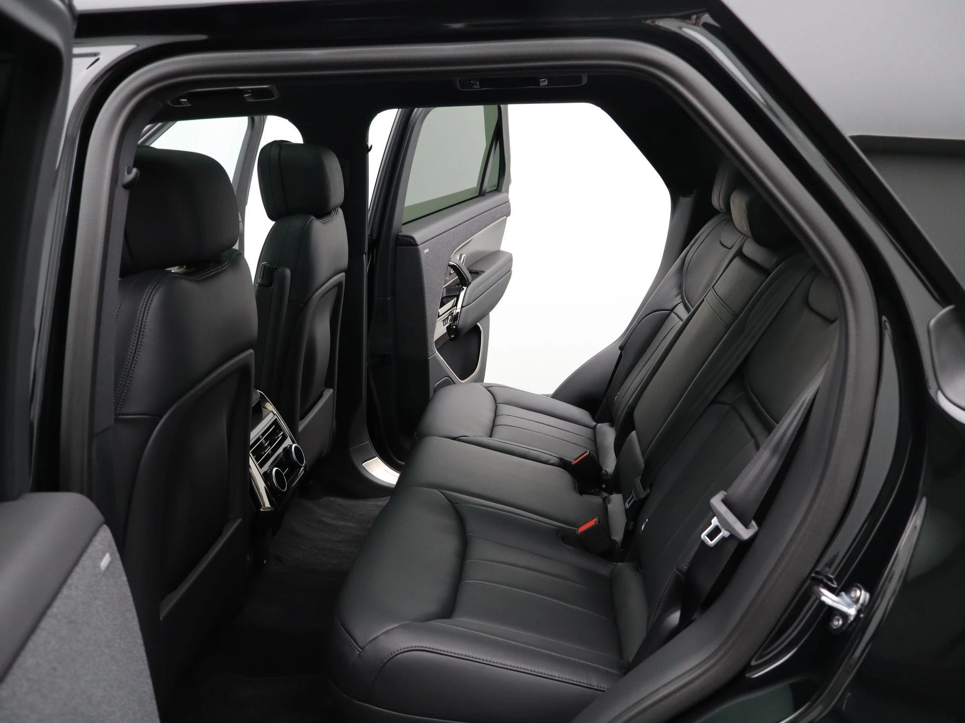 Land Rover-Range Rover Sport-image-11