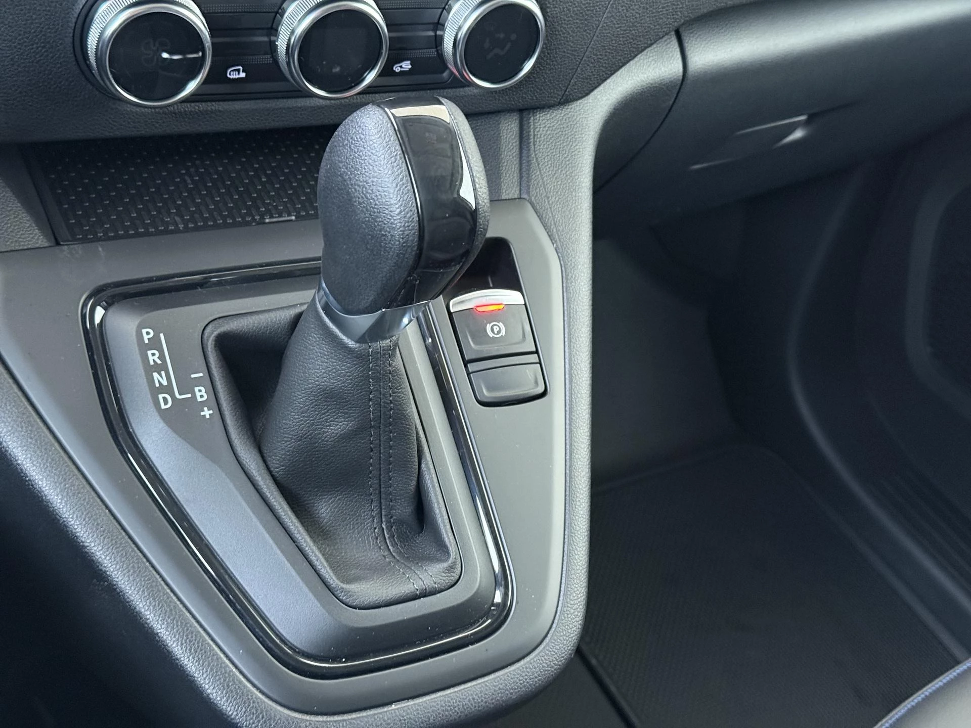 Nissan-Townstar-image-52