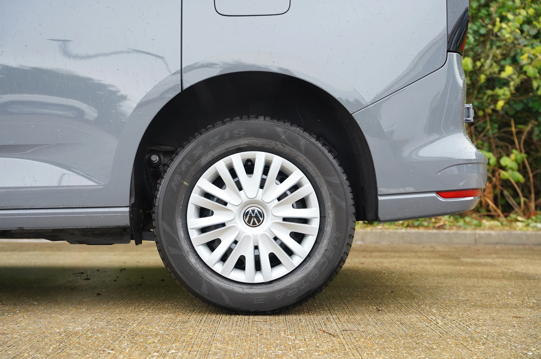 Volkswagen-Caddy-image-31