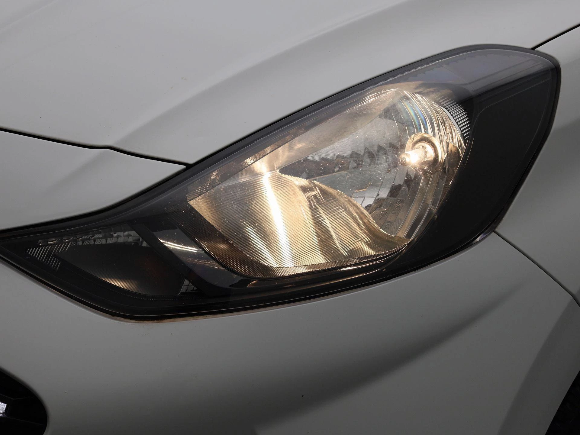 Hyundai-i10-image-12