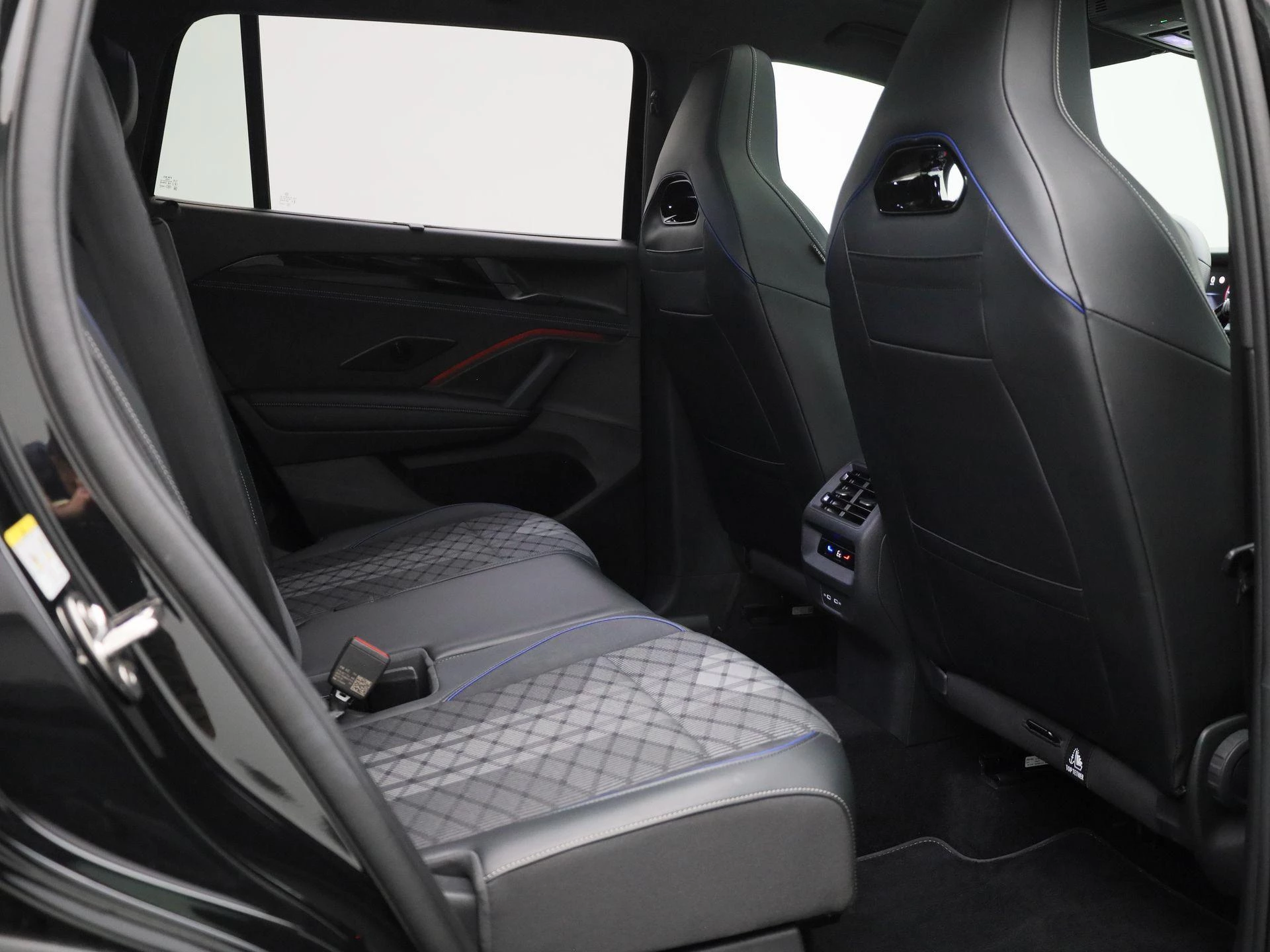 Volkswagen-Tayron-image-44