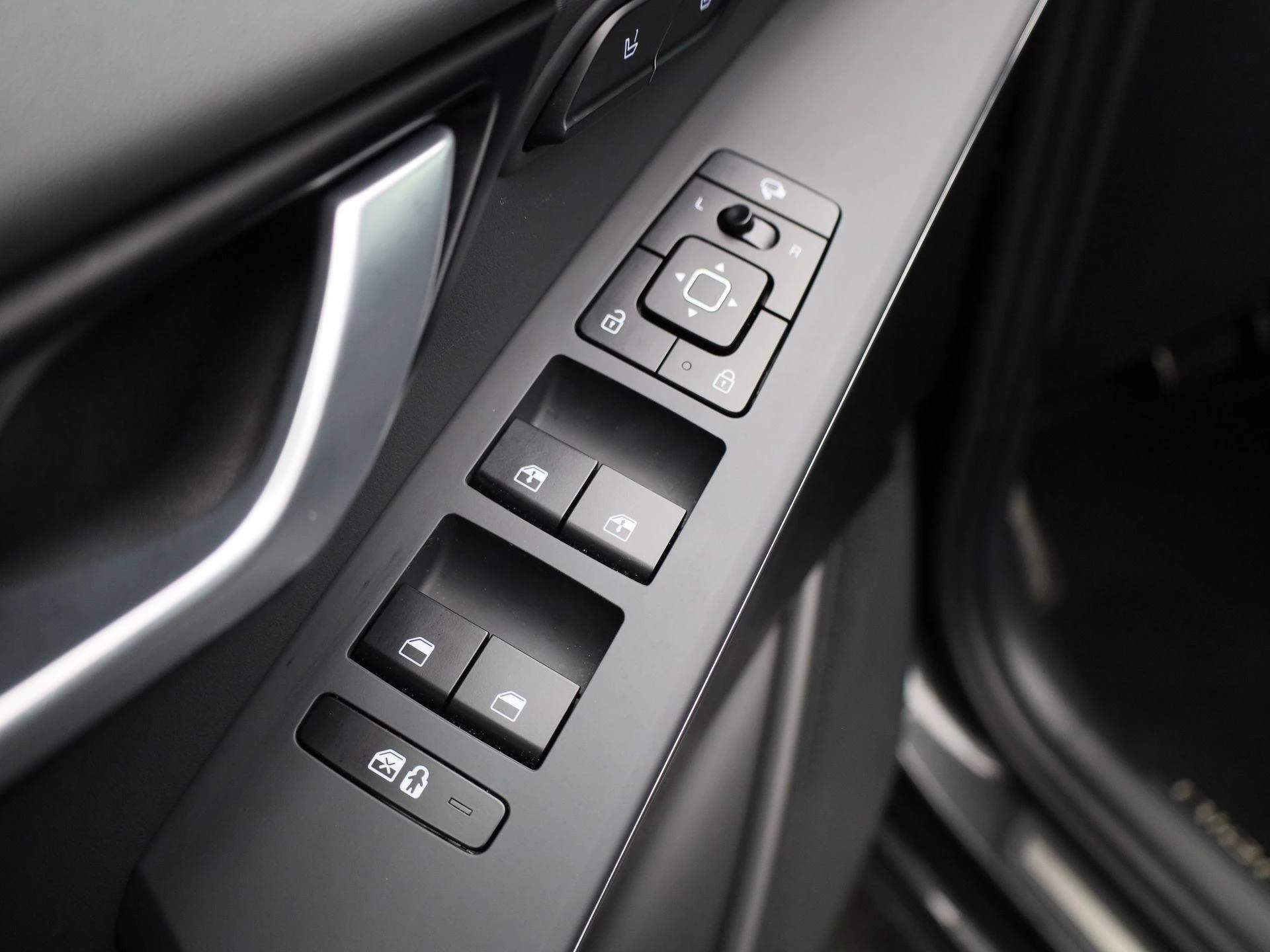 Kia-Niro-image-35