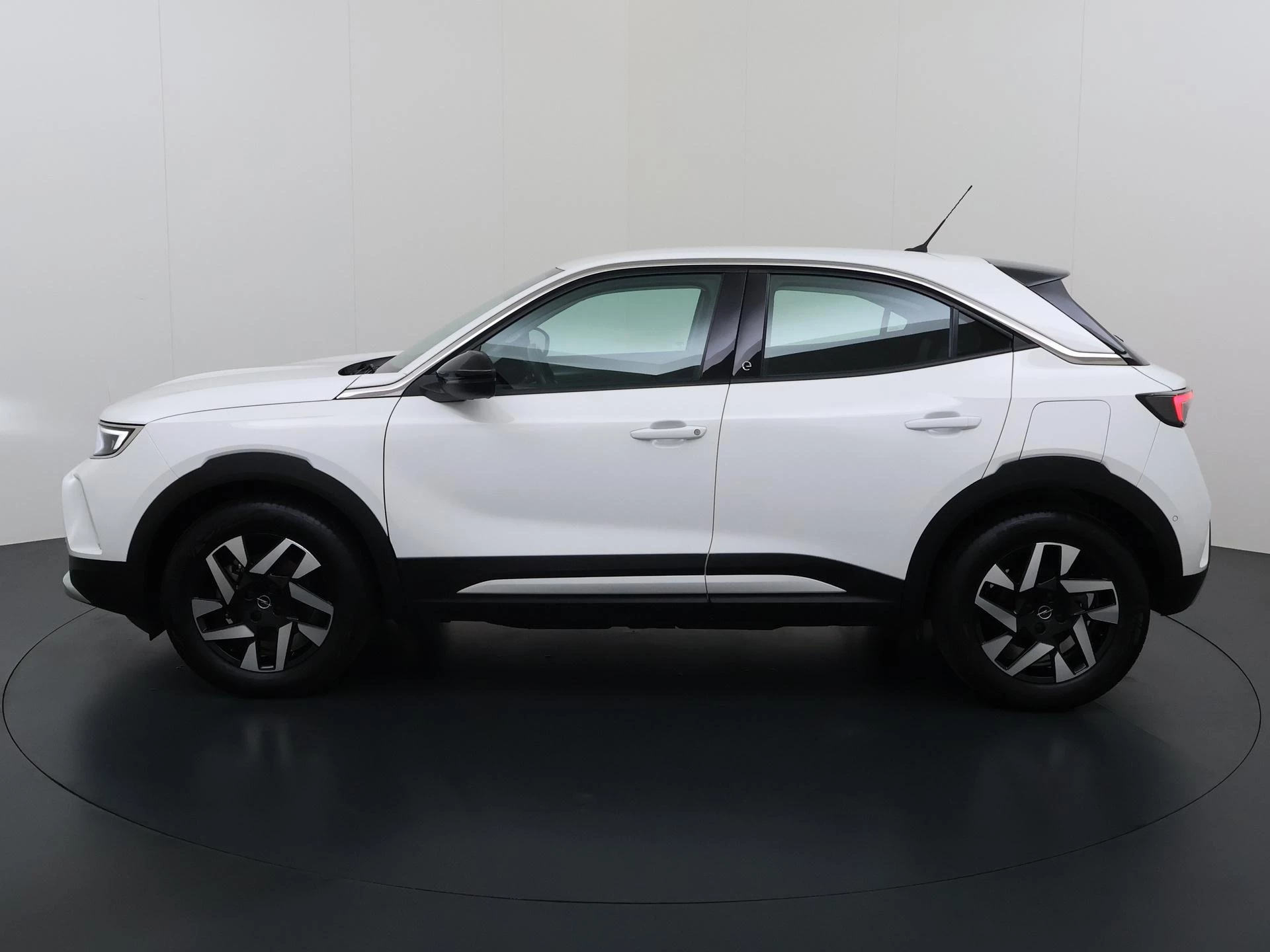 Opel-Mokka-e-image-3