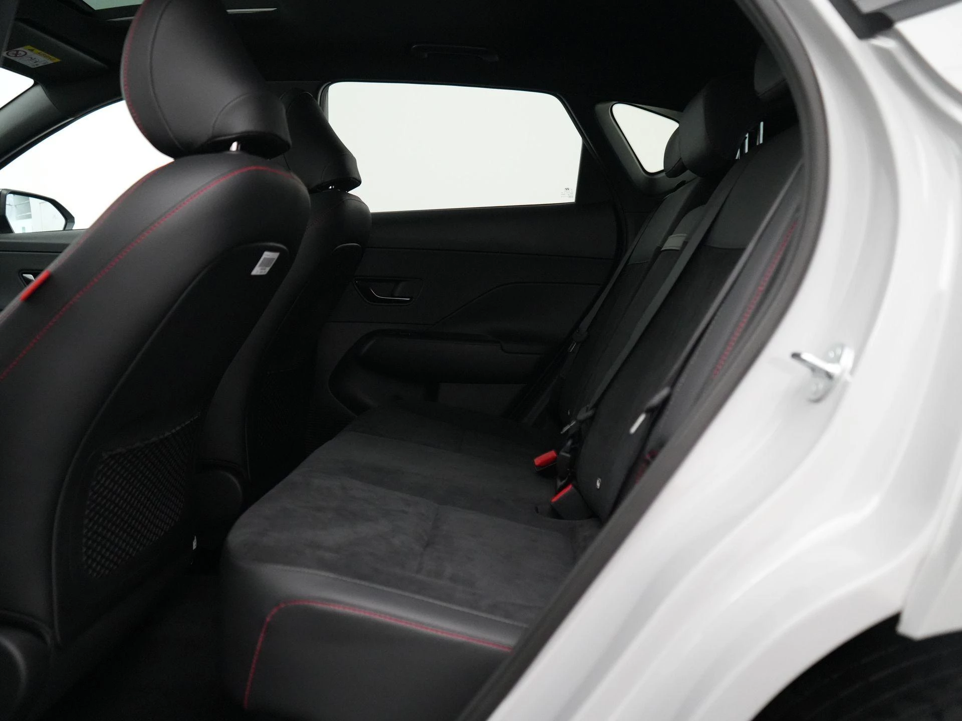 Hyundai-Kona-image-37