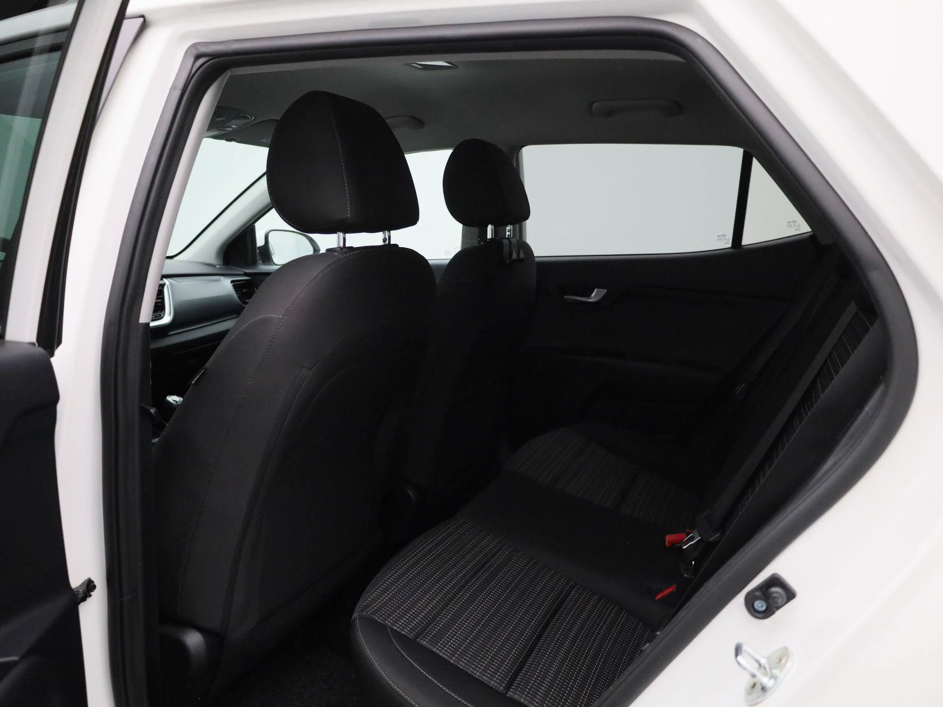 Kia-Stonic-image-9