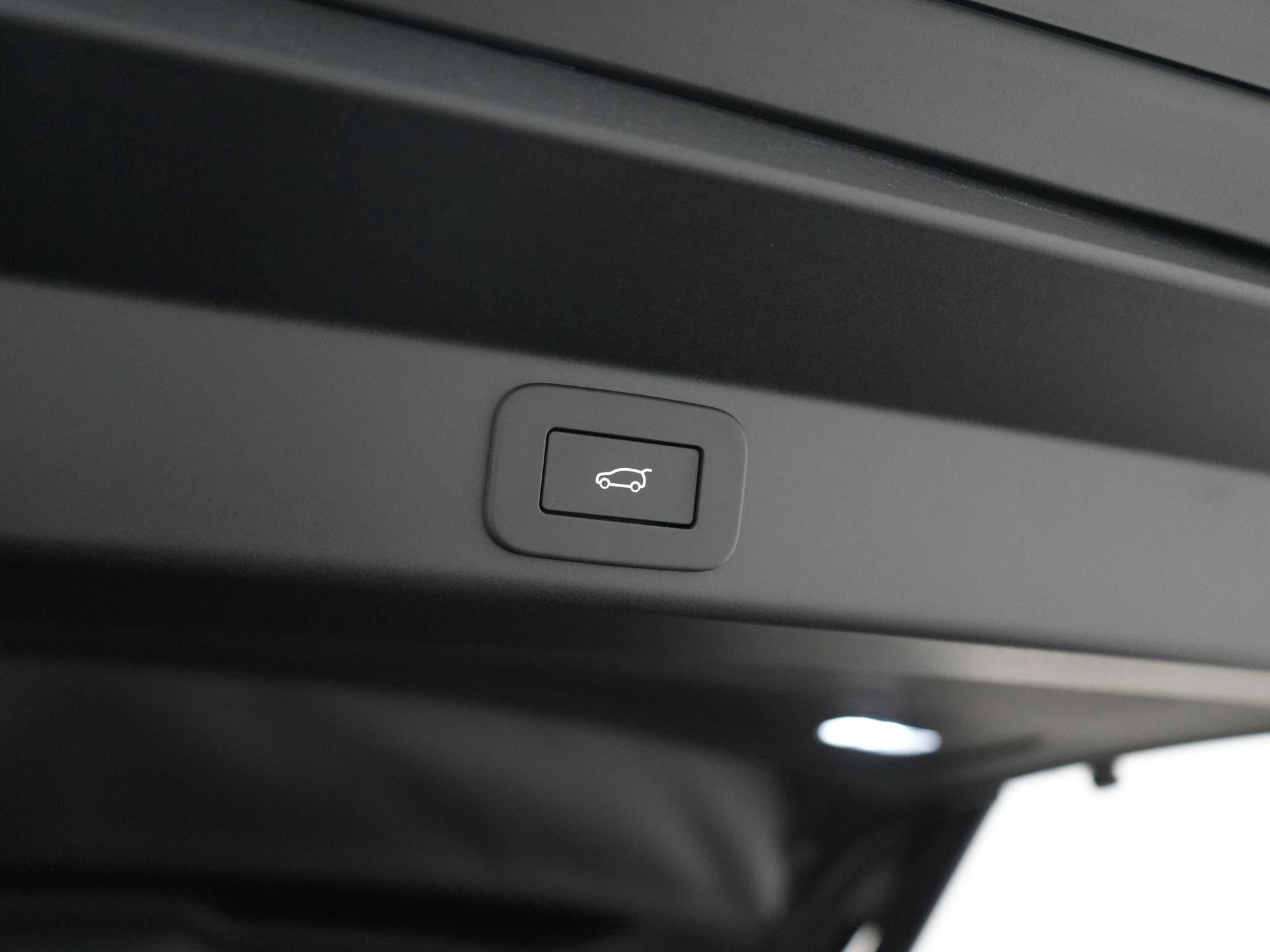 Land Rover-Range Rover Sport-image-45