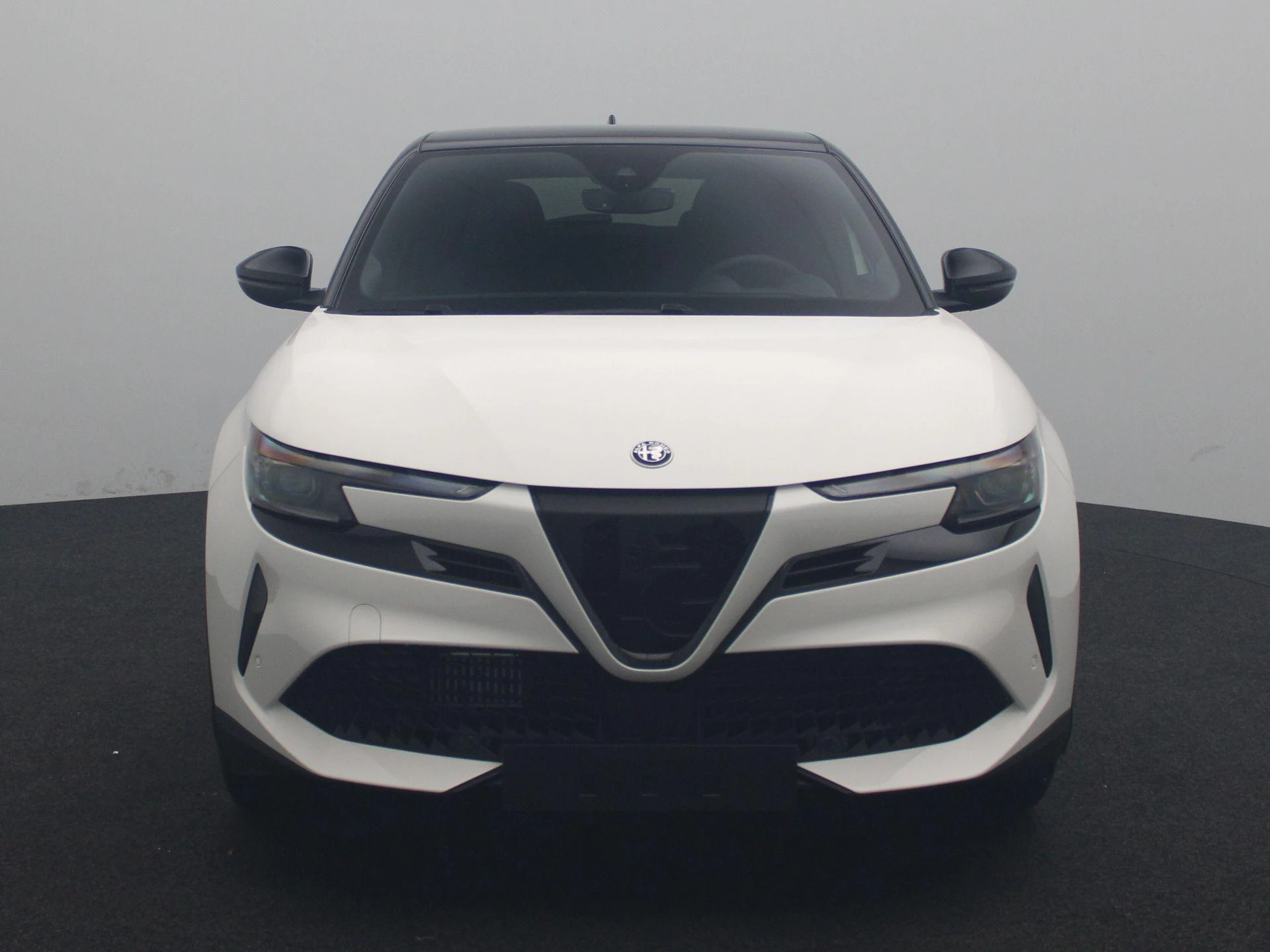 Alfa Romeo-Junior-image-1