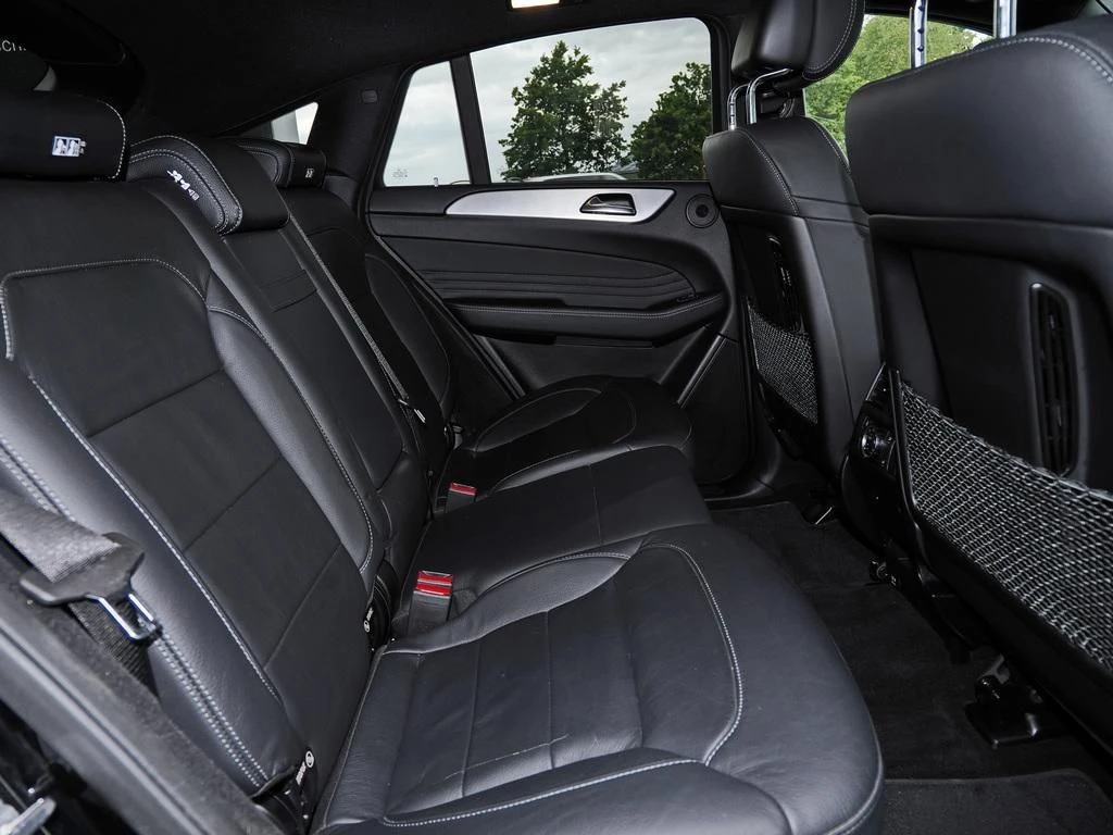 Mercedes-Benz-GLE 350 d-image-14