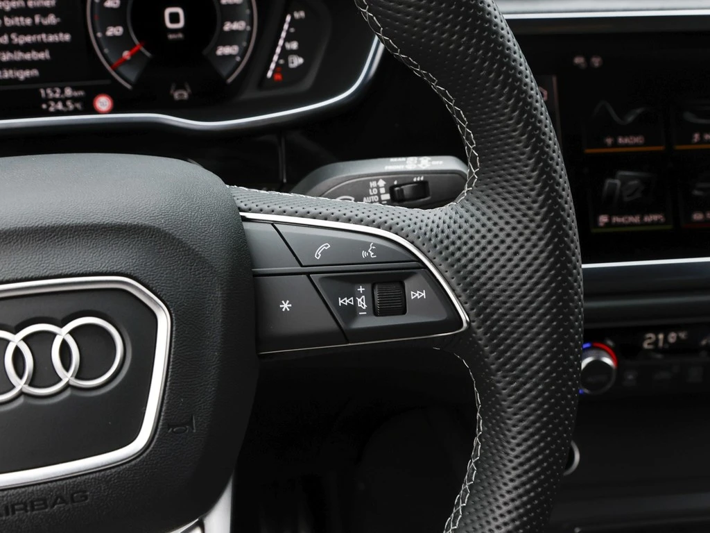 Audi-Q3-image-18