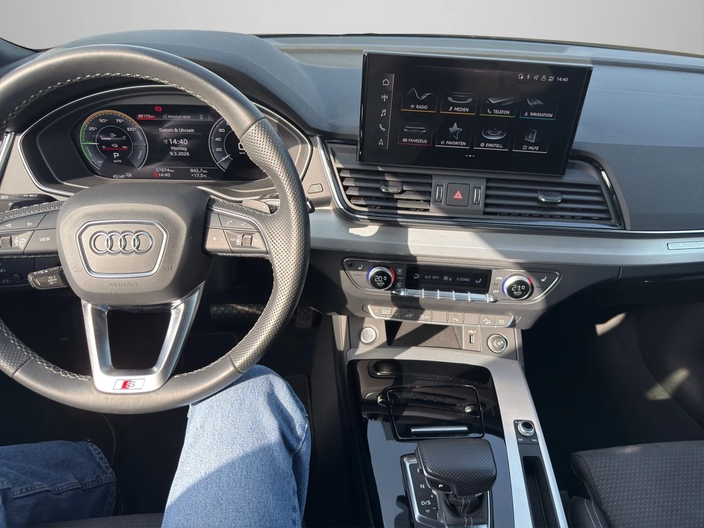 Audi Q5 50 TFSI E quattro *S-LINE-INTERIOR*AHK*ACC*KAMERA*