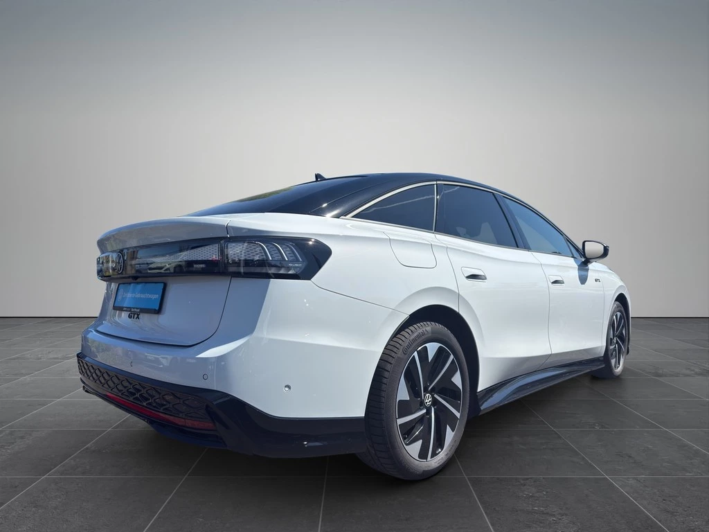 Volkswagen-ID.7-image-3