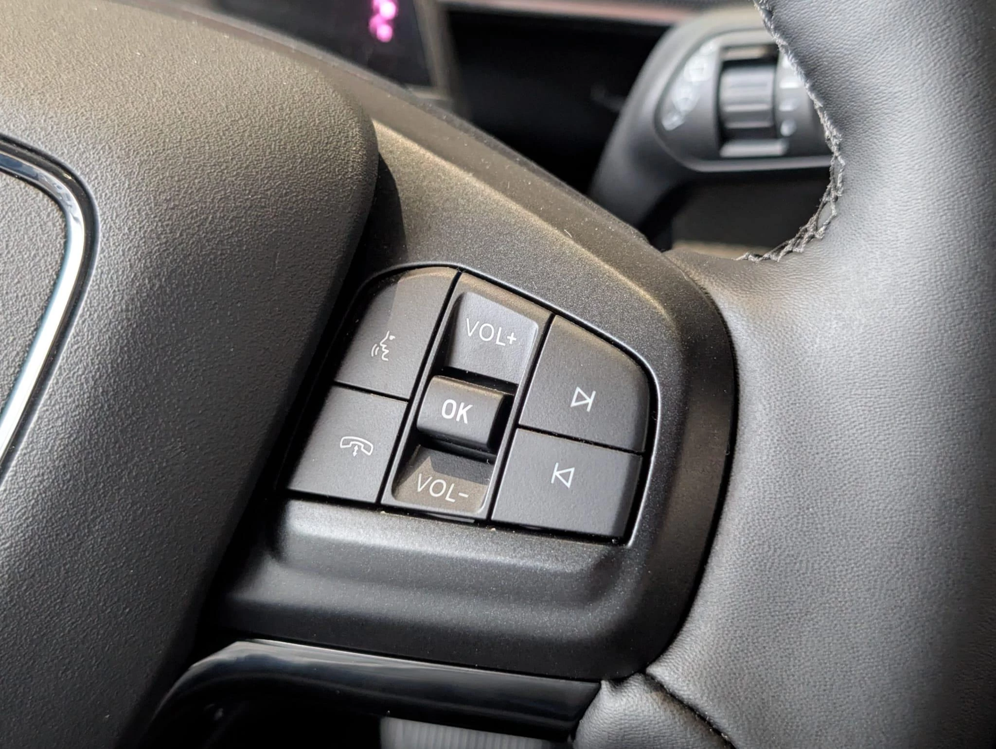 Ford-Mustang Mach-E-image-26