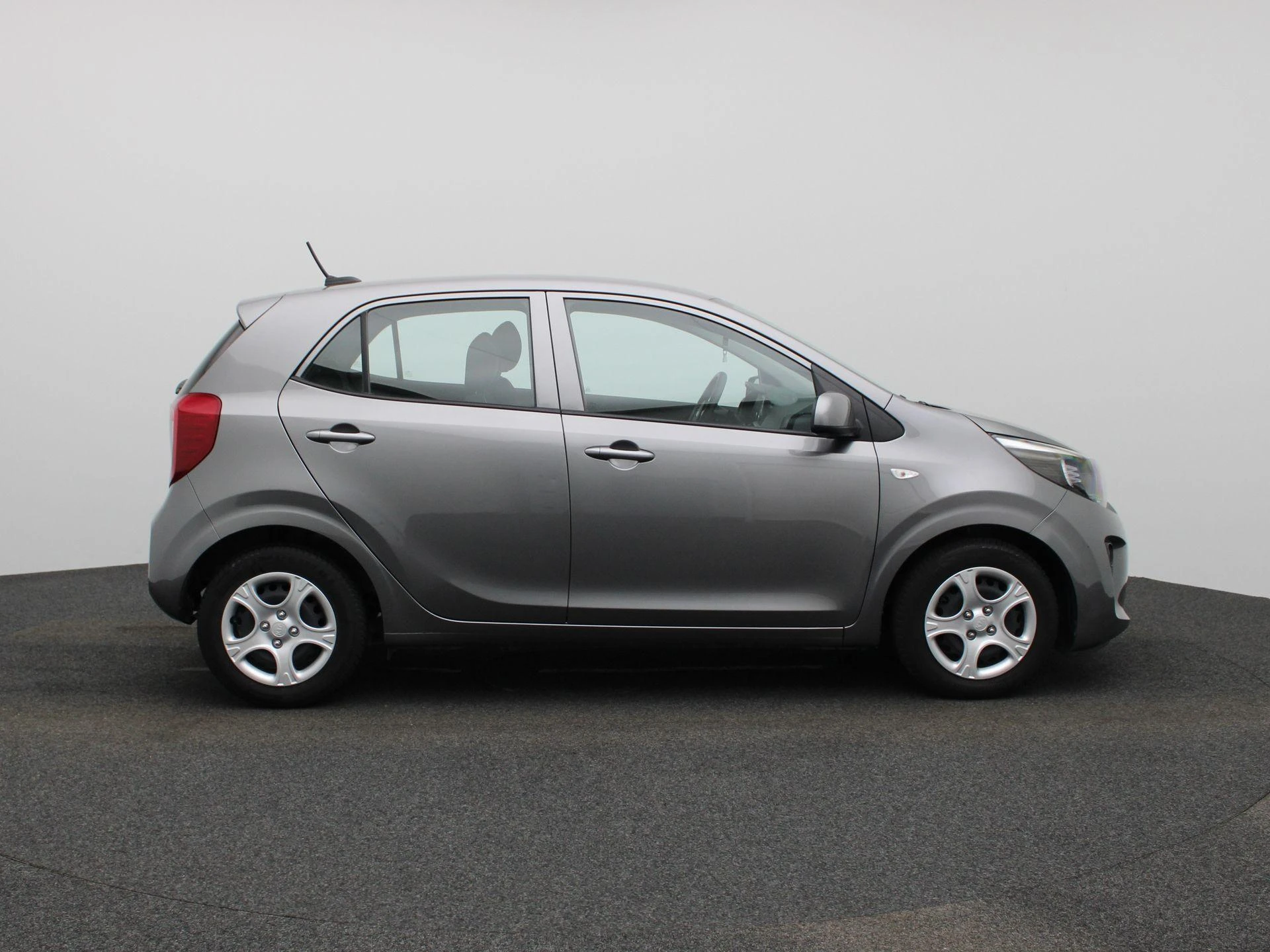 Kia-Picanto-image-5