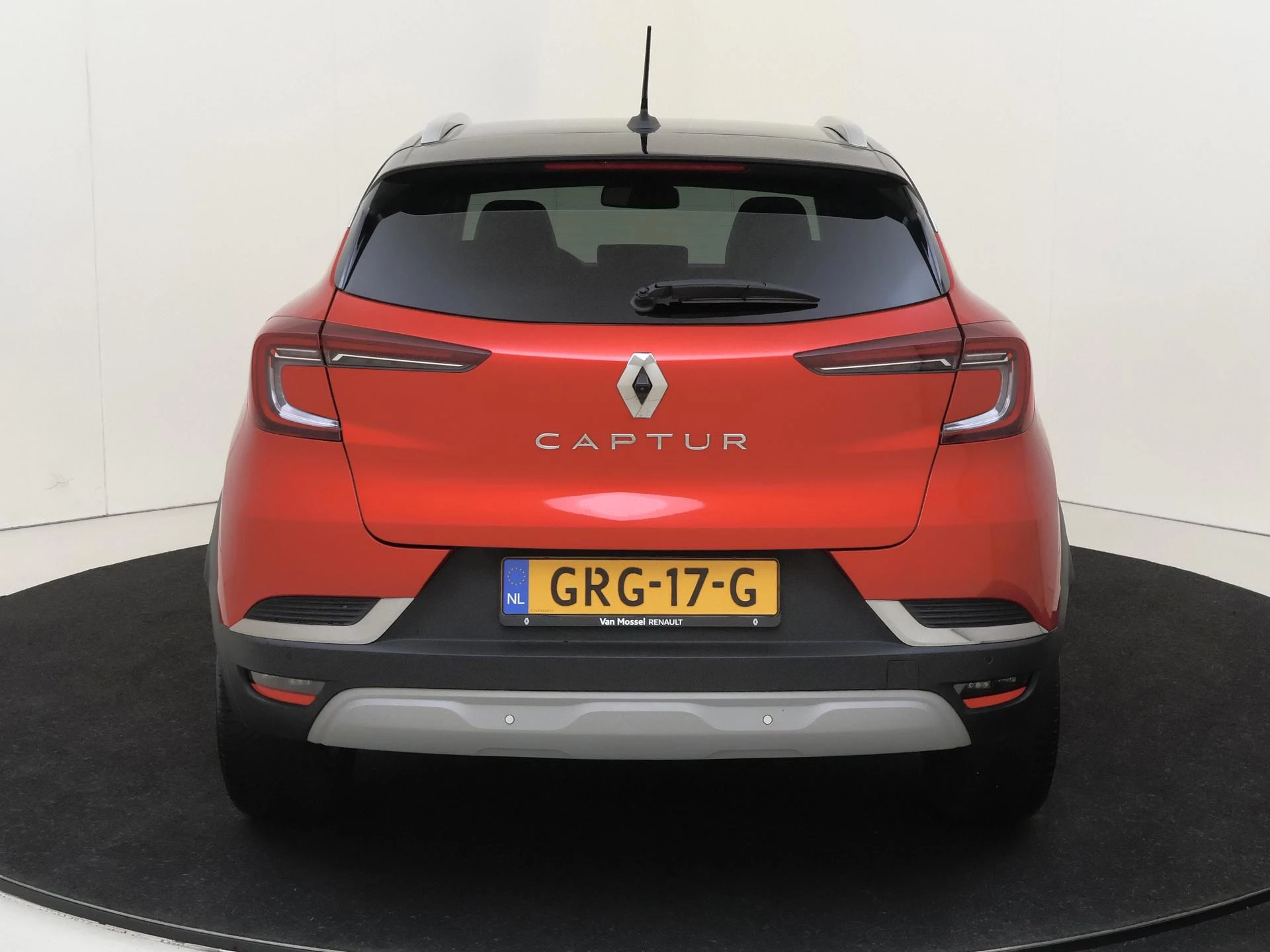 Renault-Captur-image-6