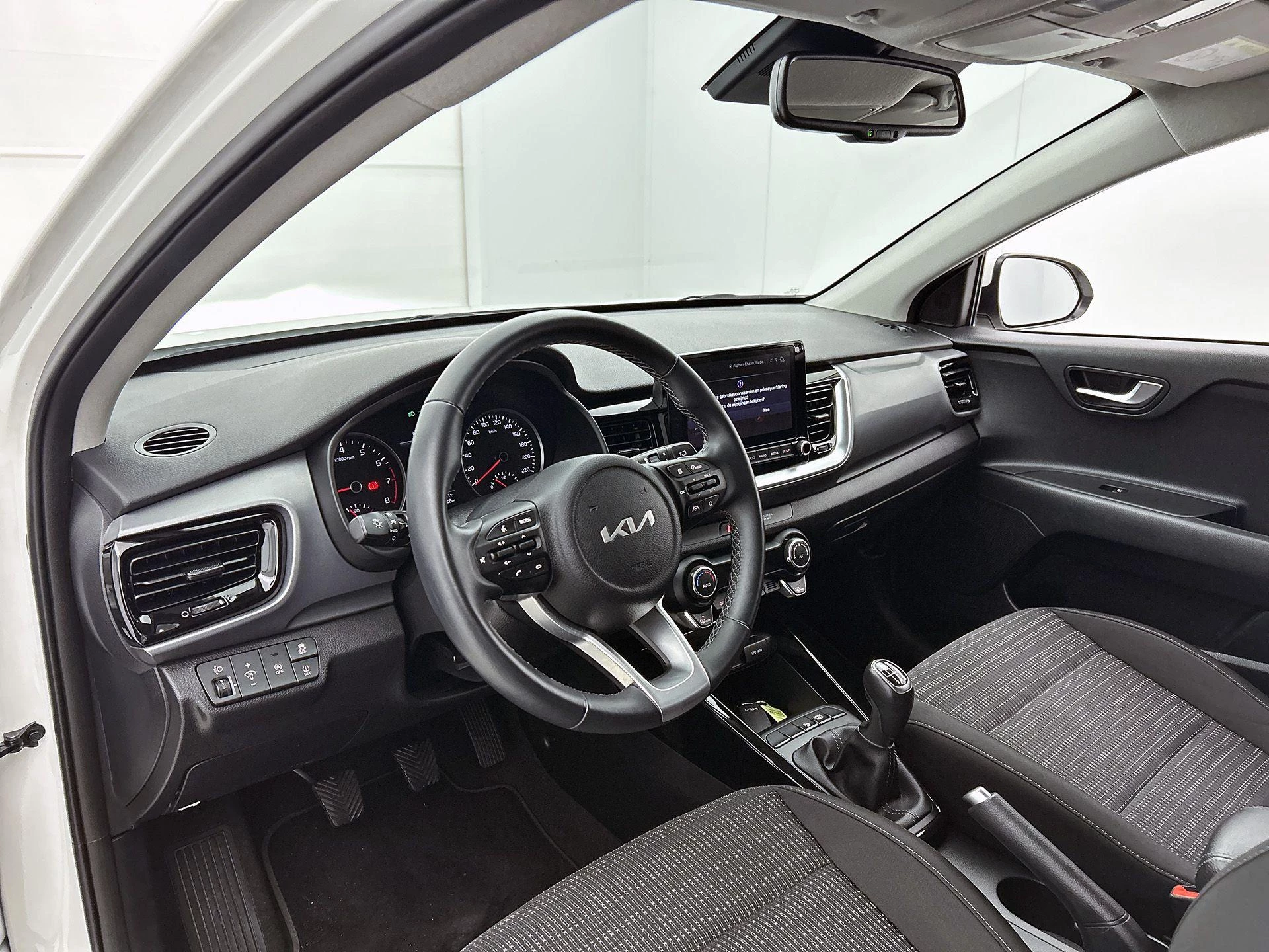 Kia Stonic 1.0 T-GDi MHEV DynamicPlusLine