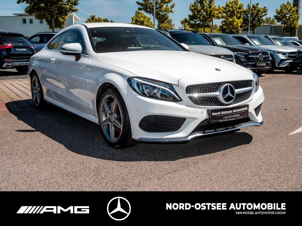 Mercedes-Benz C-Klasse 180 Coupé AMG COMAND LED TEMPO KAMERA AMG Line