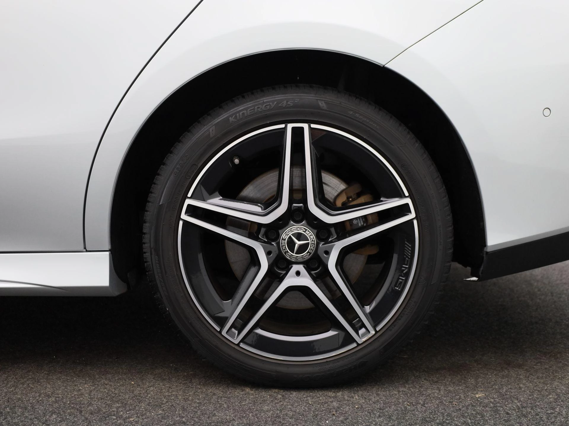 Mercedes-Benz CLA Shooting Brake CLA 250 e AMG Line