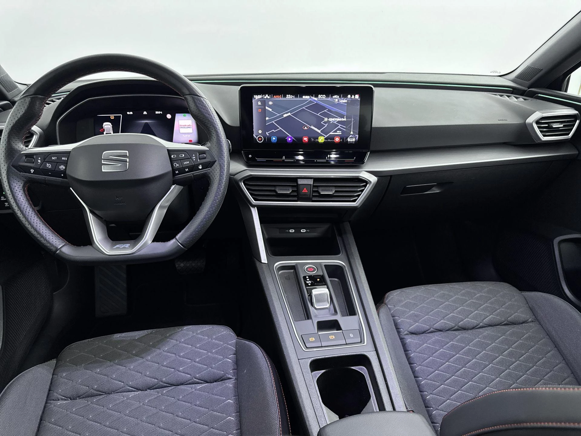 SEAT-Leon-image-15