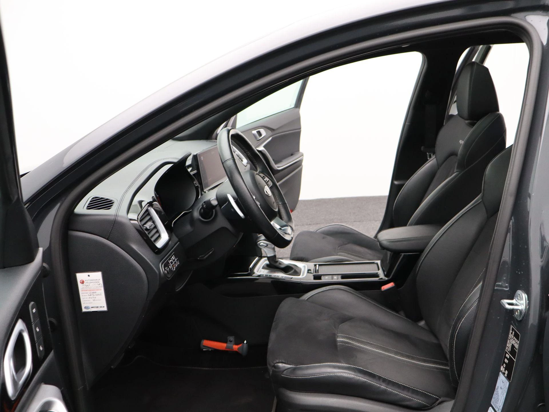 Kia-Ceed Sportswagon-image-3