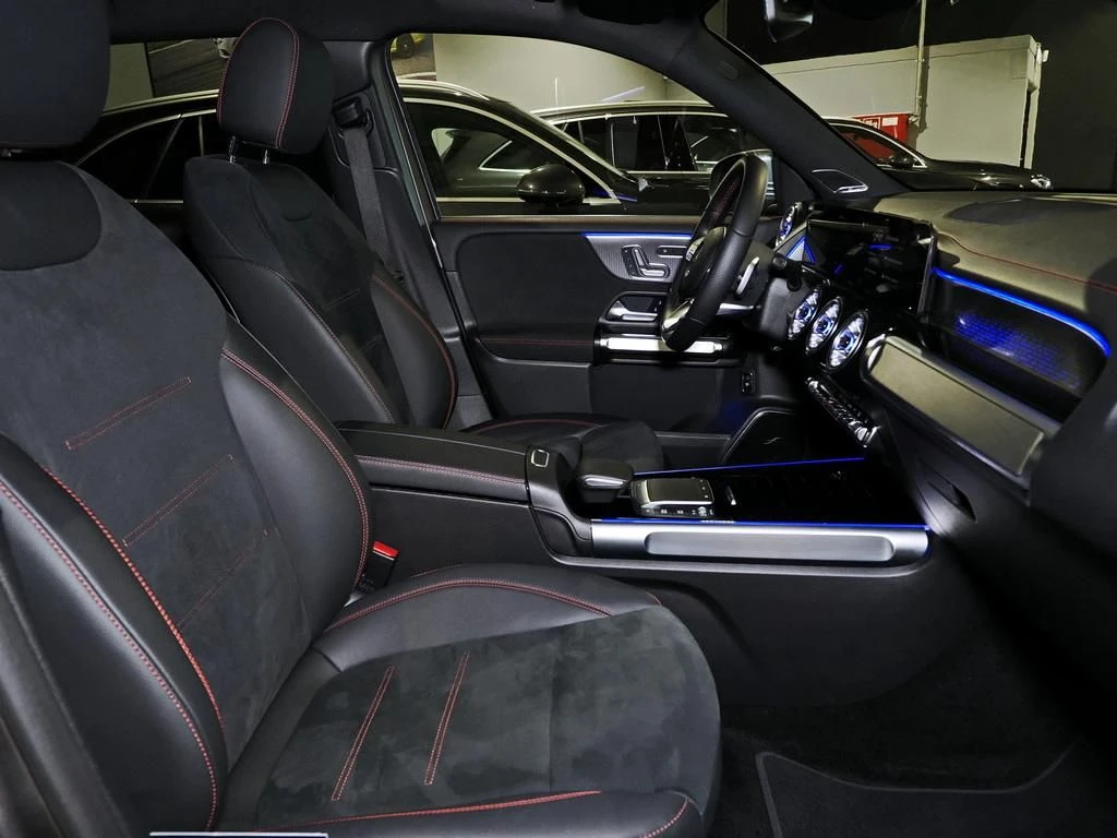 Mercedes-Benz-EQB 250+-image-12