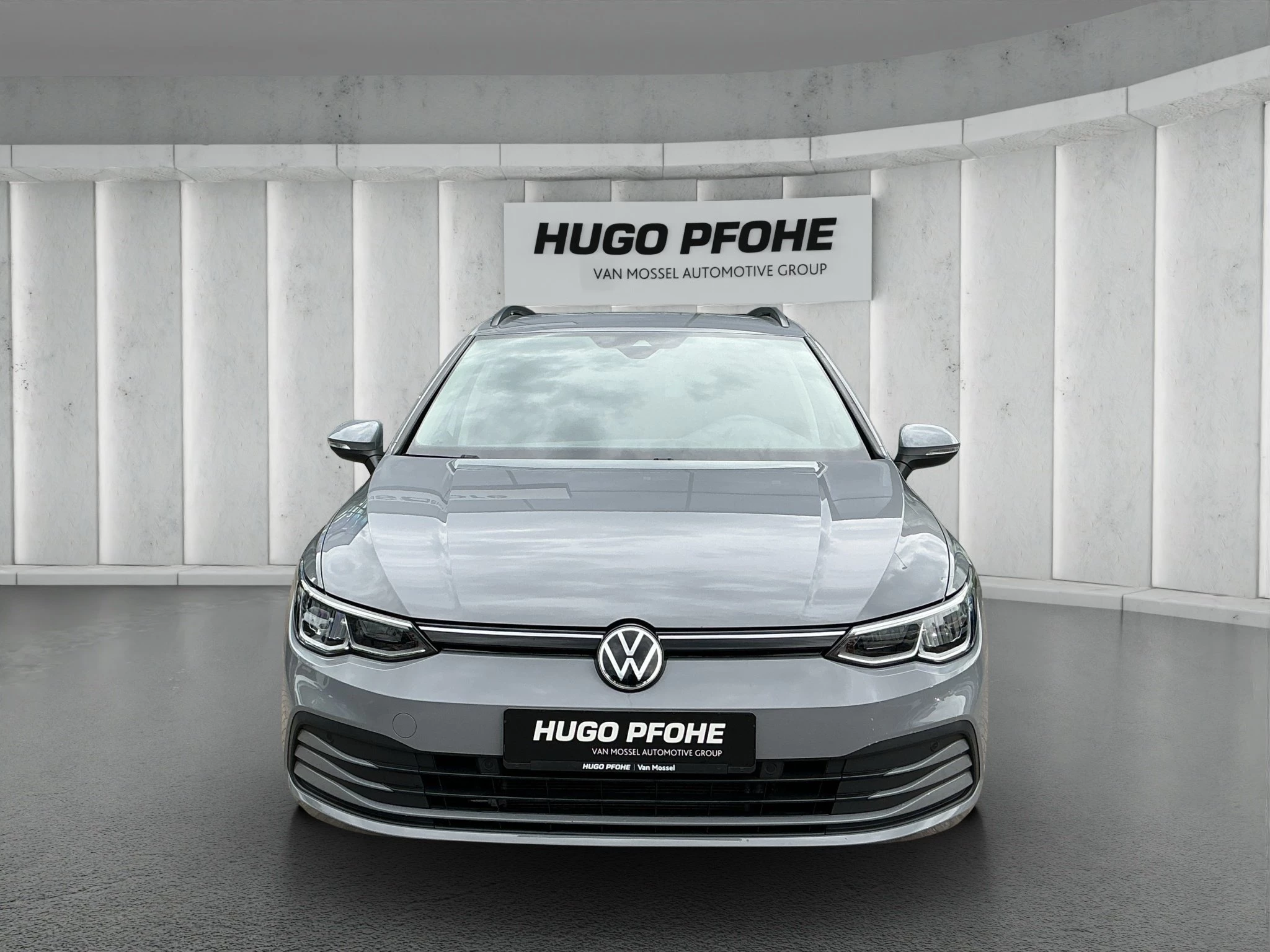 Volkswagen Golf VIII 1.0 eTSI Life OPF