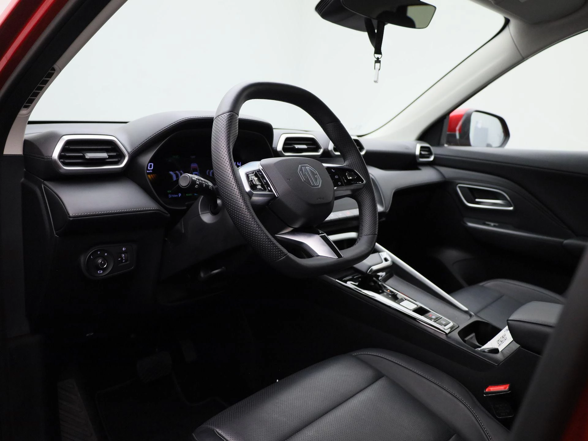 MG-ZS-image-33