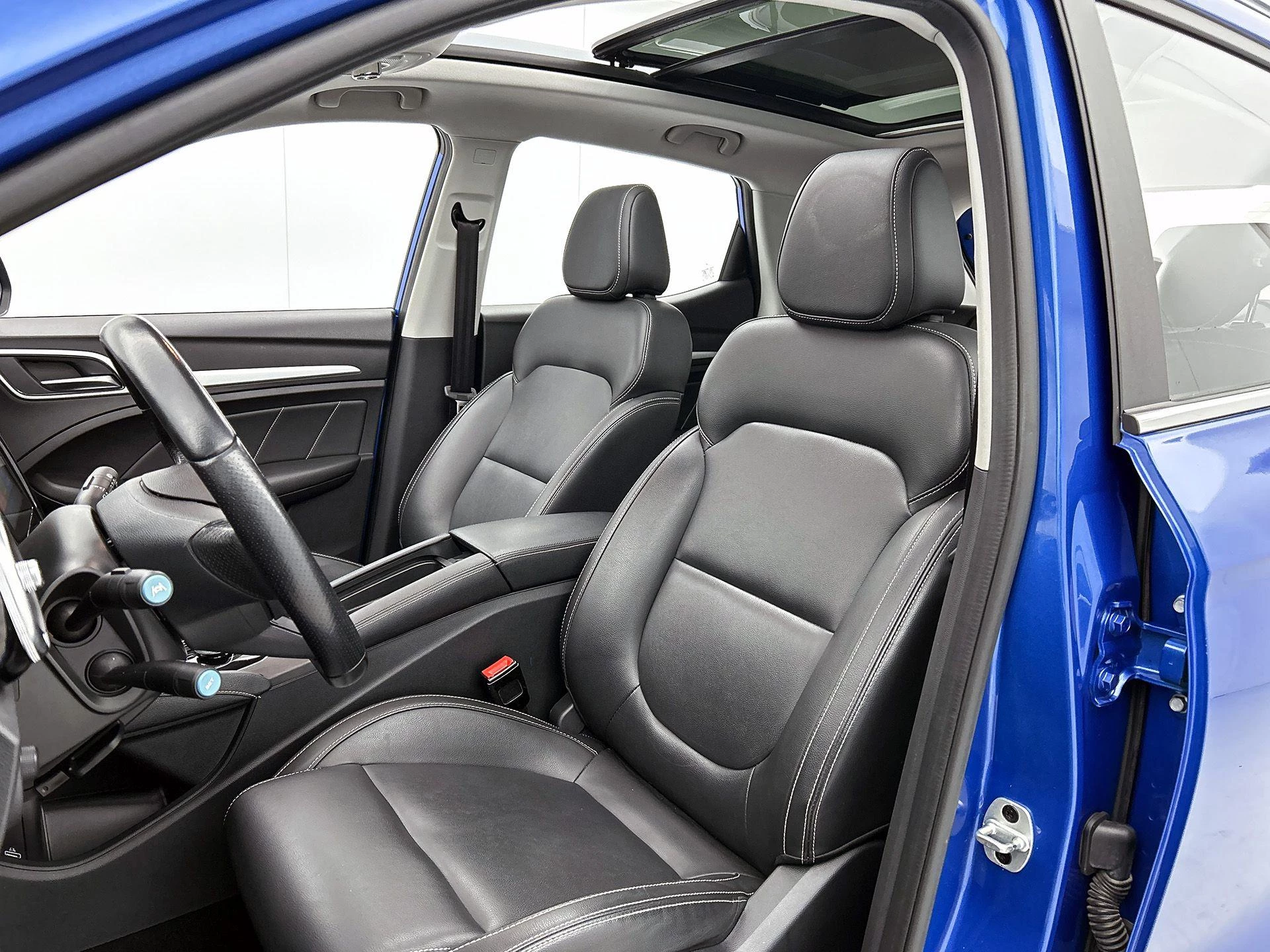 MG ZS EV Luxury 45 kWh