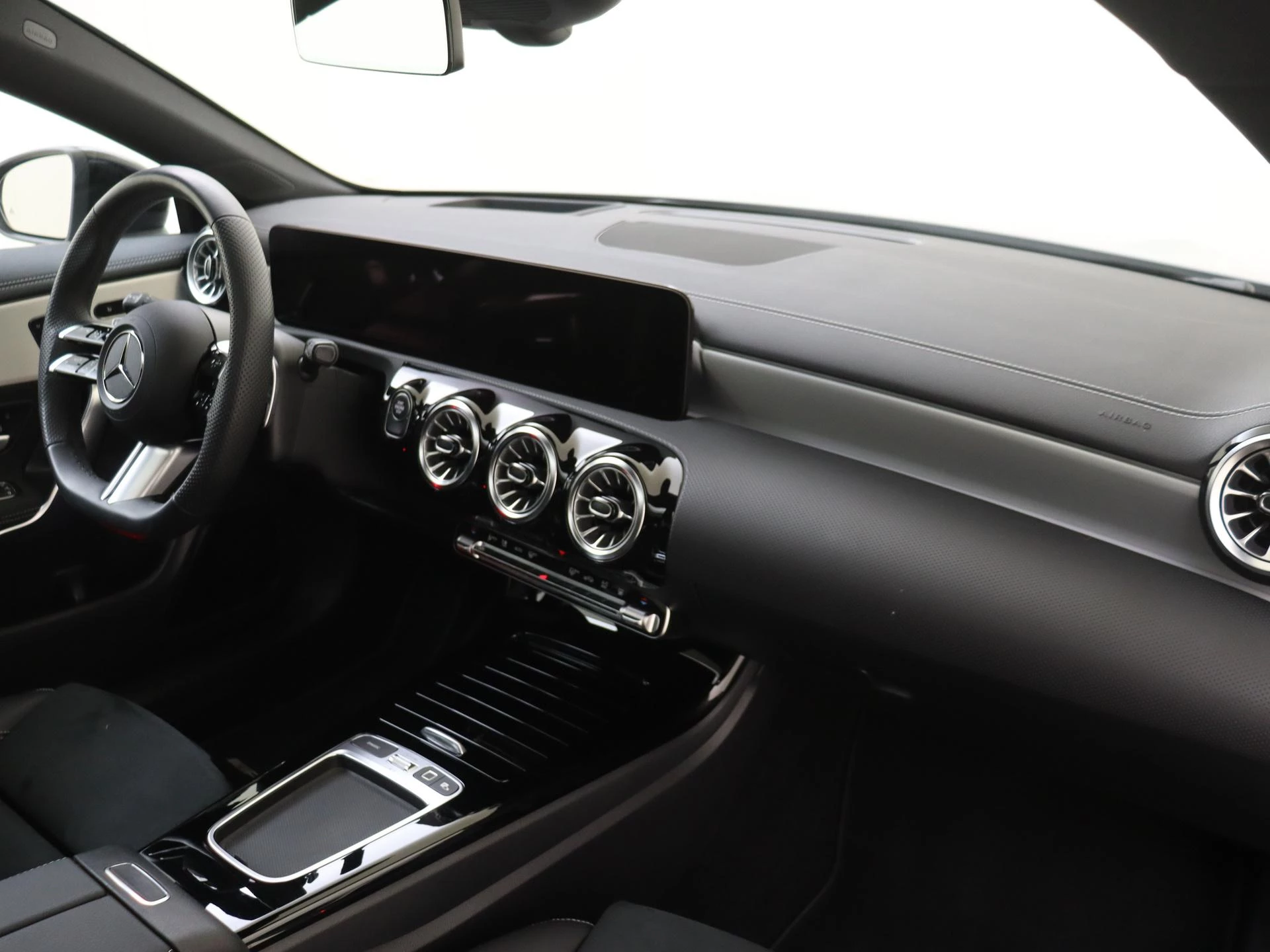 Mercedes-Benz CLA 250 e Business Solution AMG