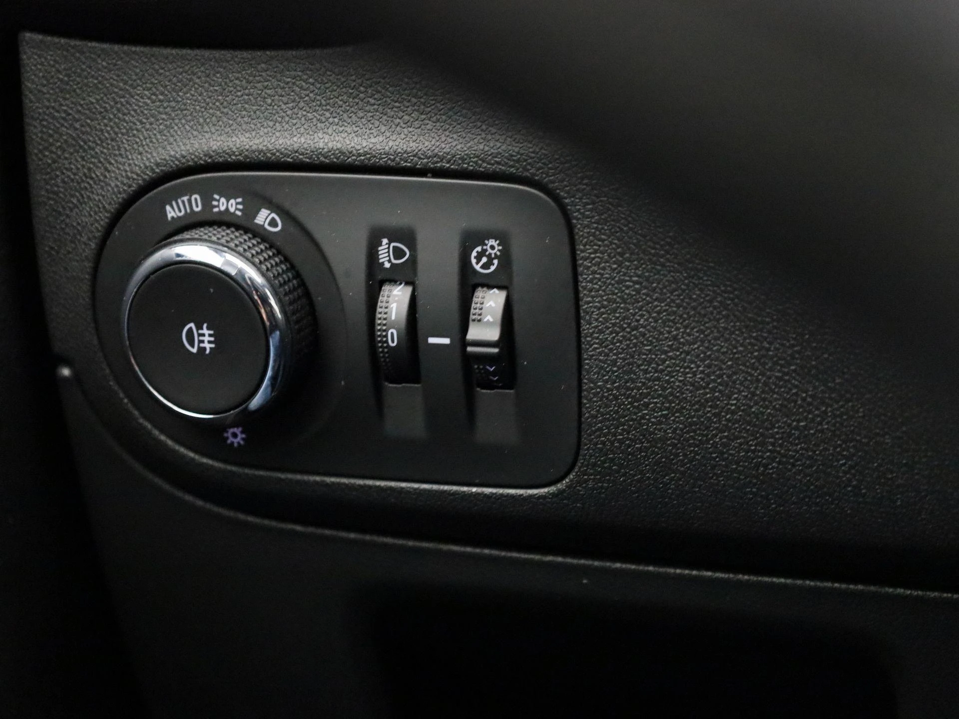 Opel-Crossland-image-17
