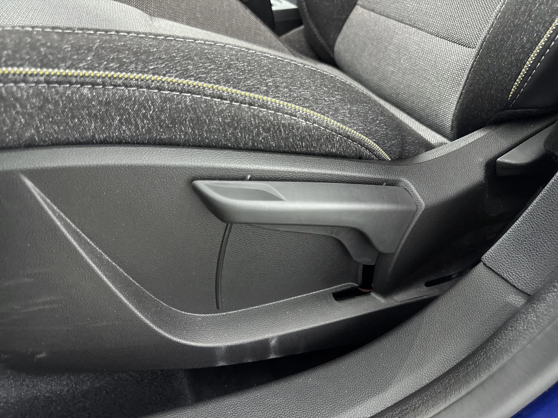 Renault-Captur-image-17