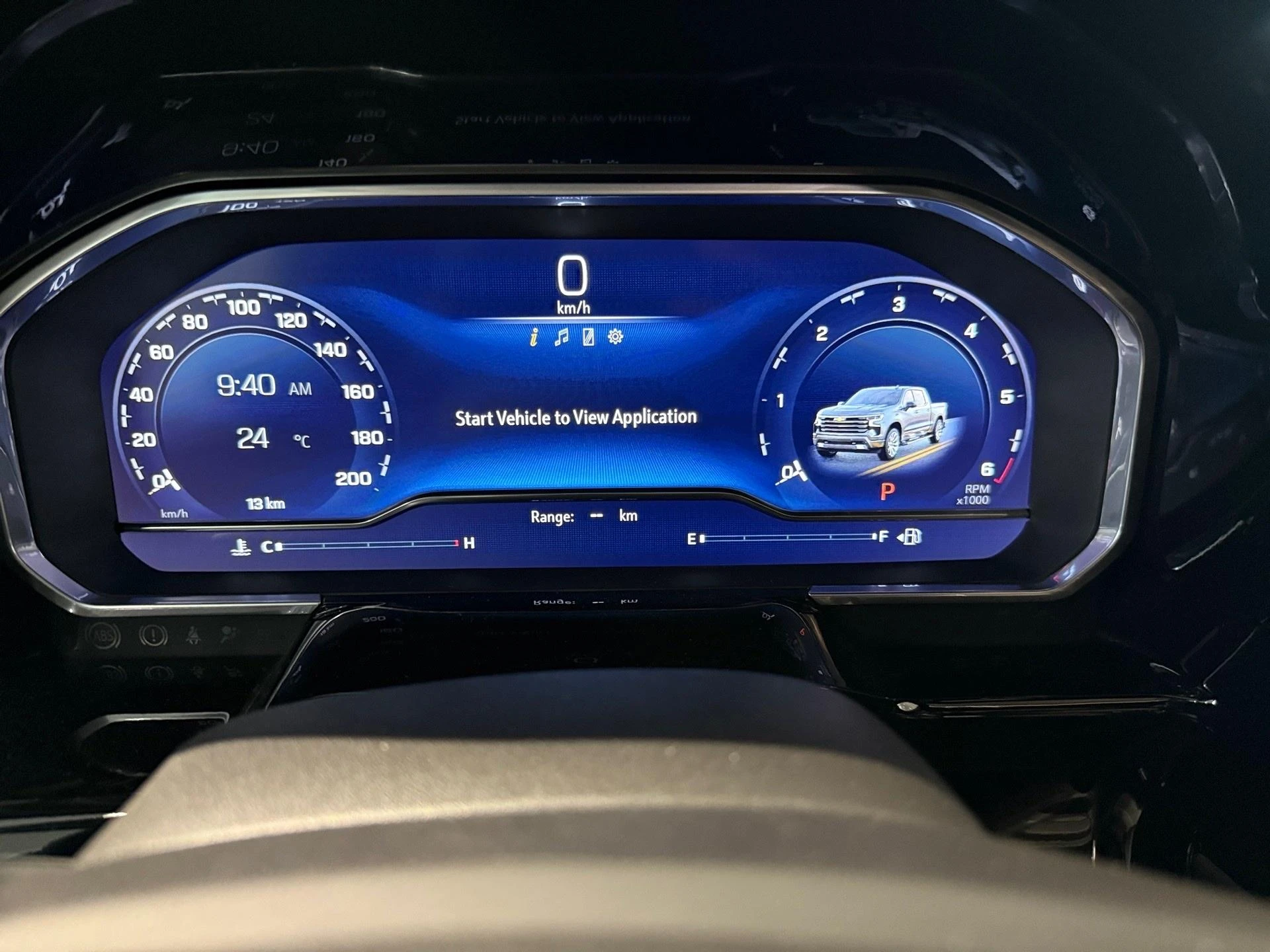 Chevrolet-Silverado-image-3