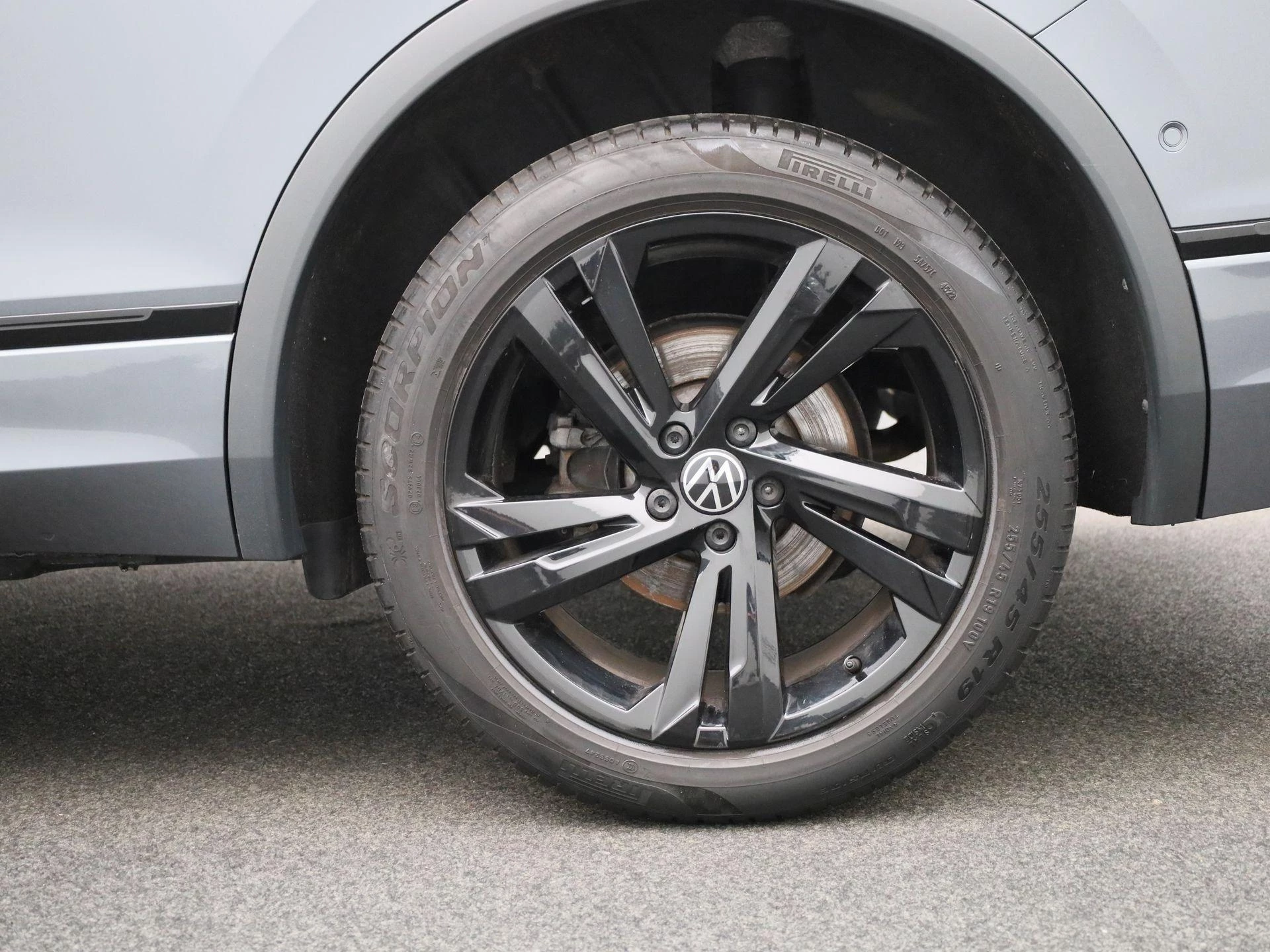 Volkswagen-Tiguan Allspace-image-12