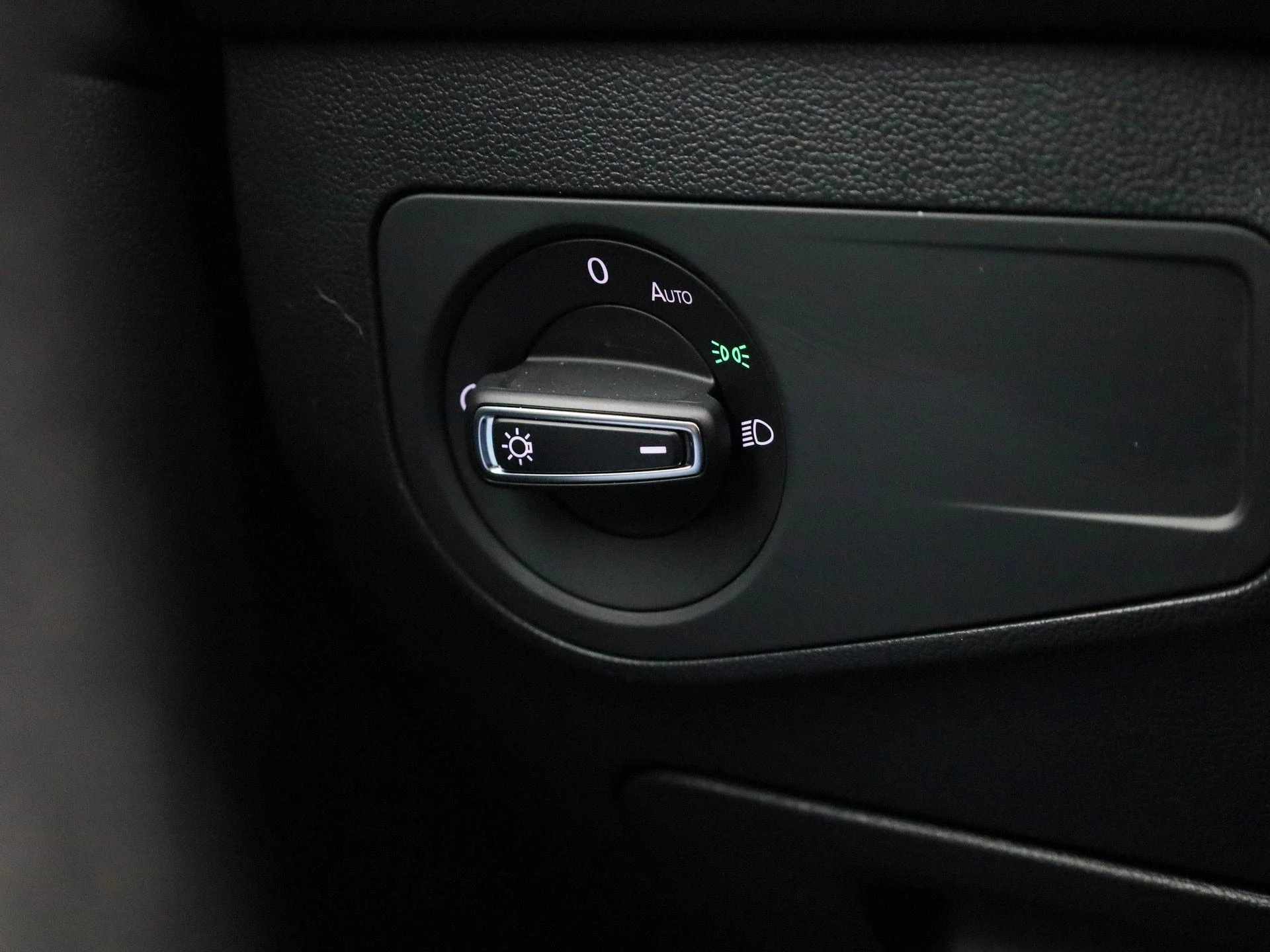 Volkswagen-Tiguan Allspace-image-26