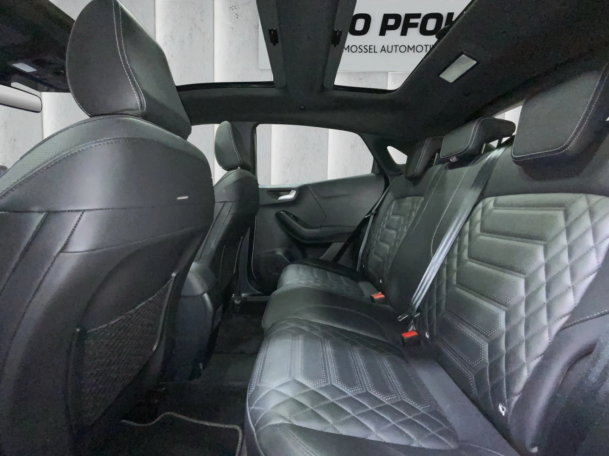 Ford Puma ST-Line Vignale | B&O | Pano | E-HK