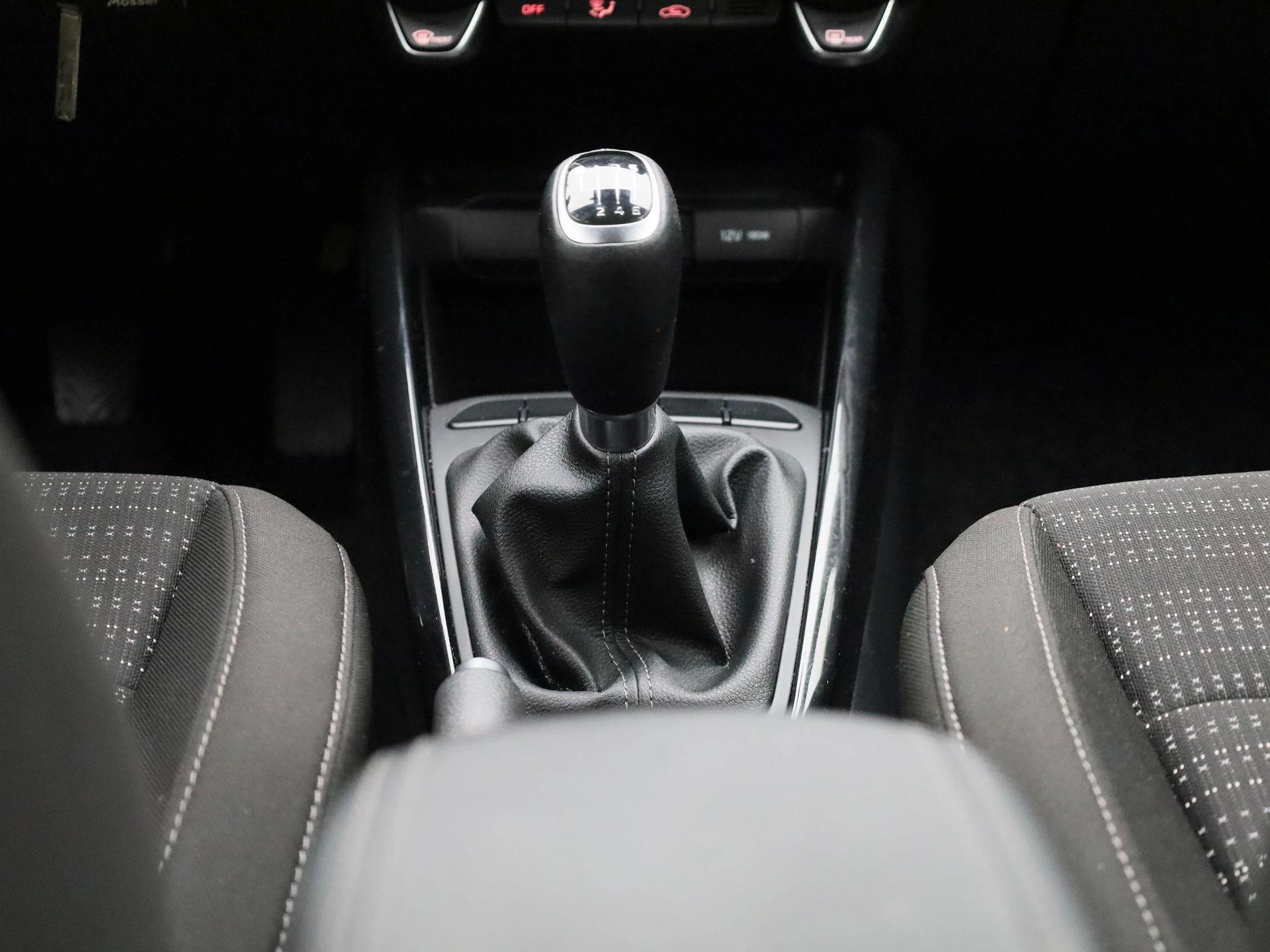 Kia-Stonic-image-11