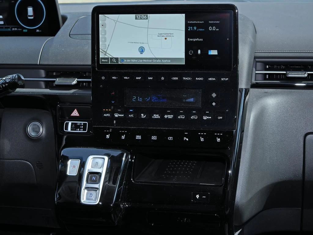 Hyundai-Staria-image-10