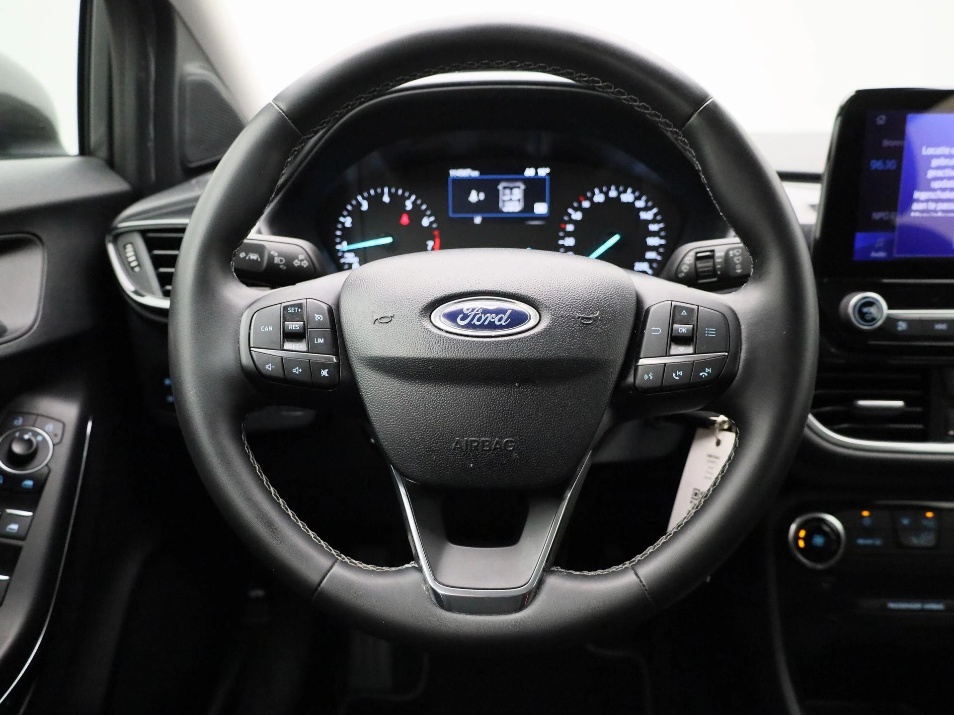 Ford Puma 1.0 EcoBoost Hybrid Titanium