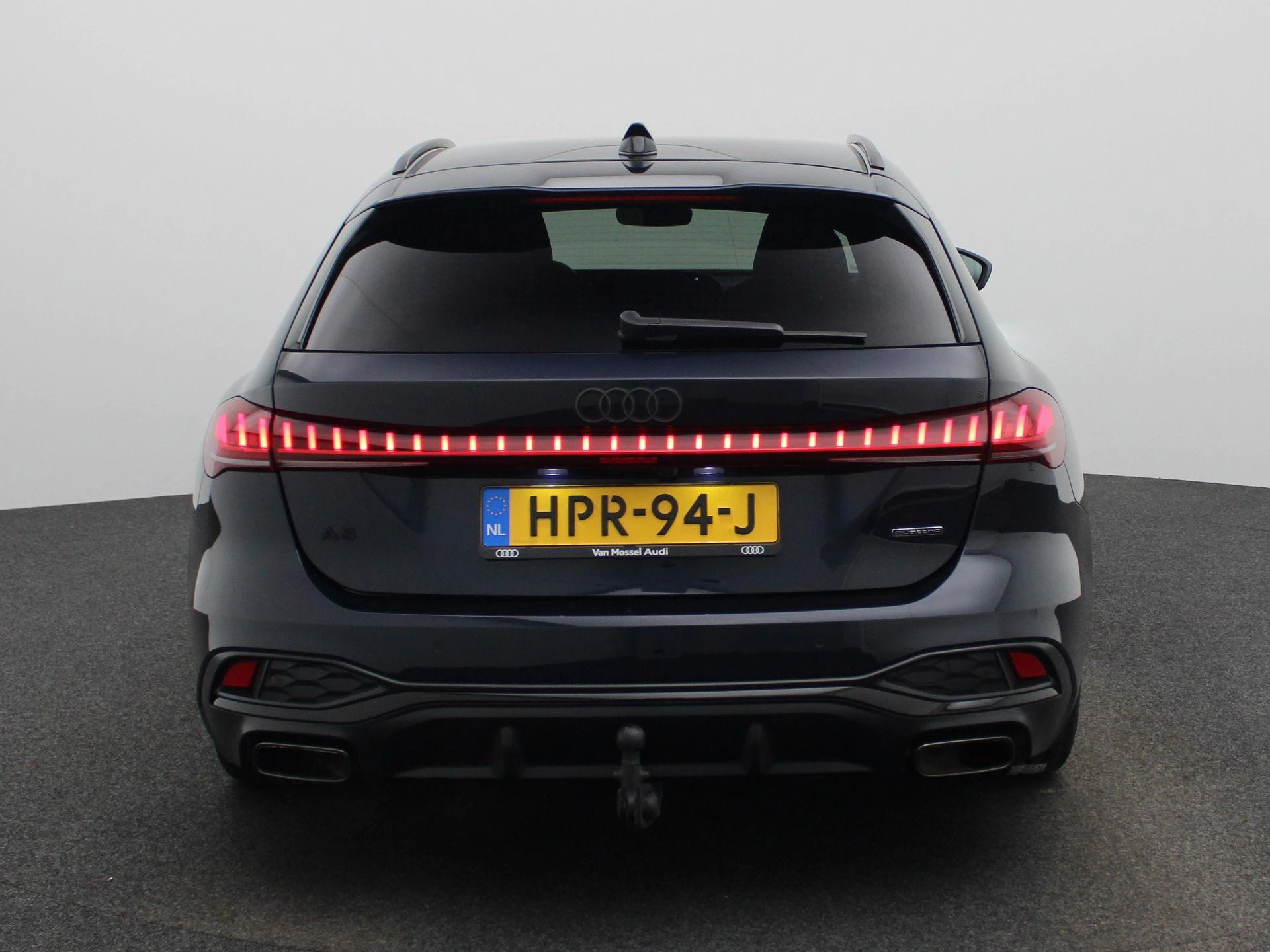 Audi A5 Avant 2.0 e-hybrid quattro S edition Competition