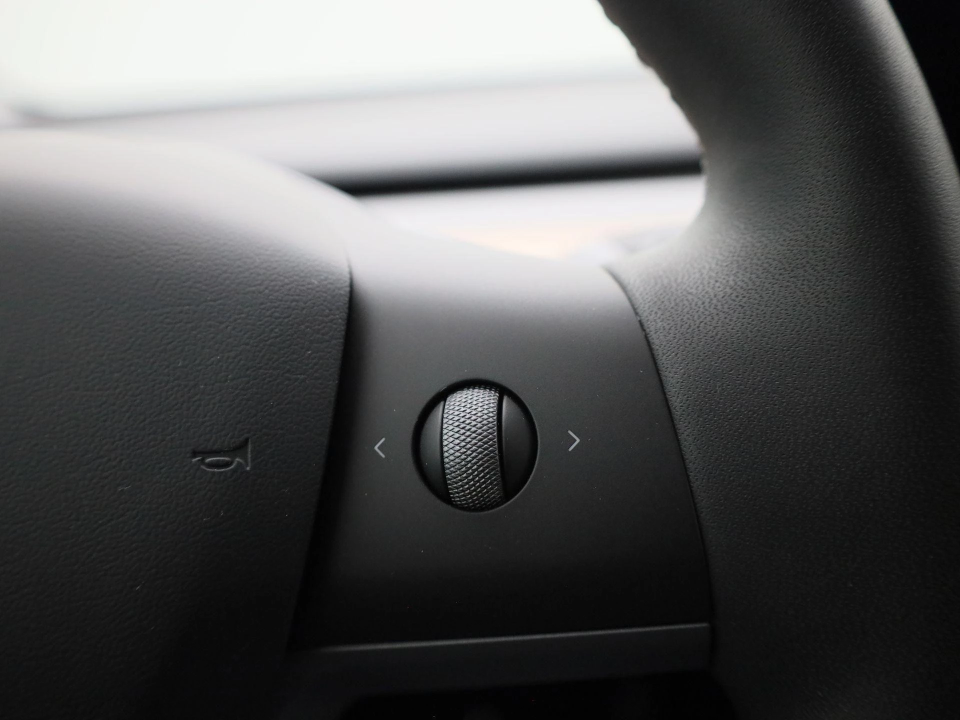 Tesla Model Y Long Range Dual Motor AWD