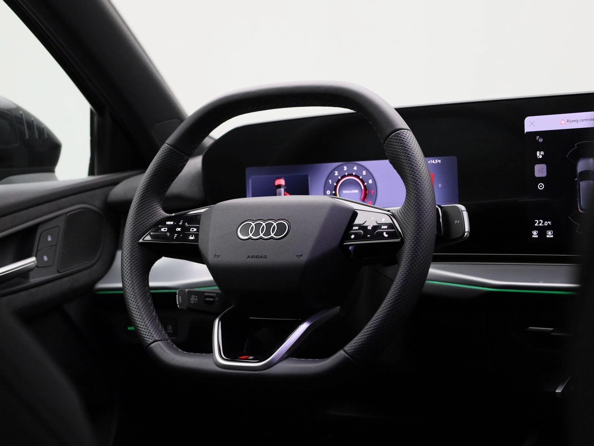 Audi-Q3-image-44
